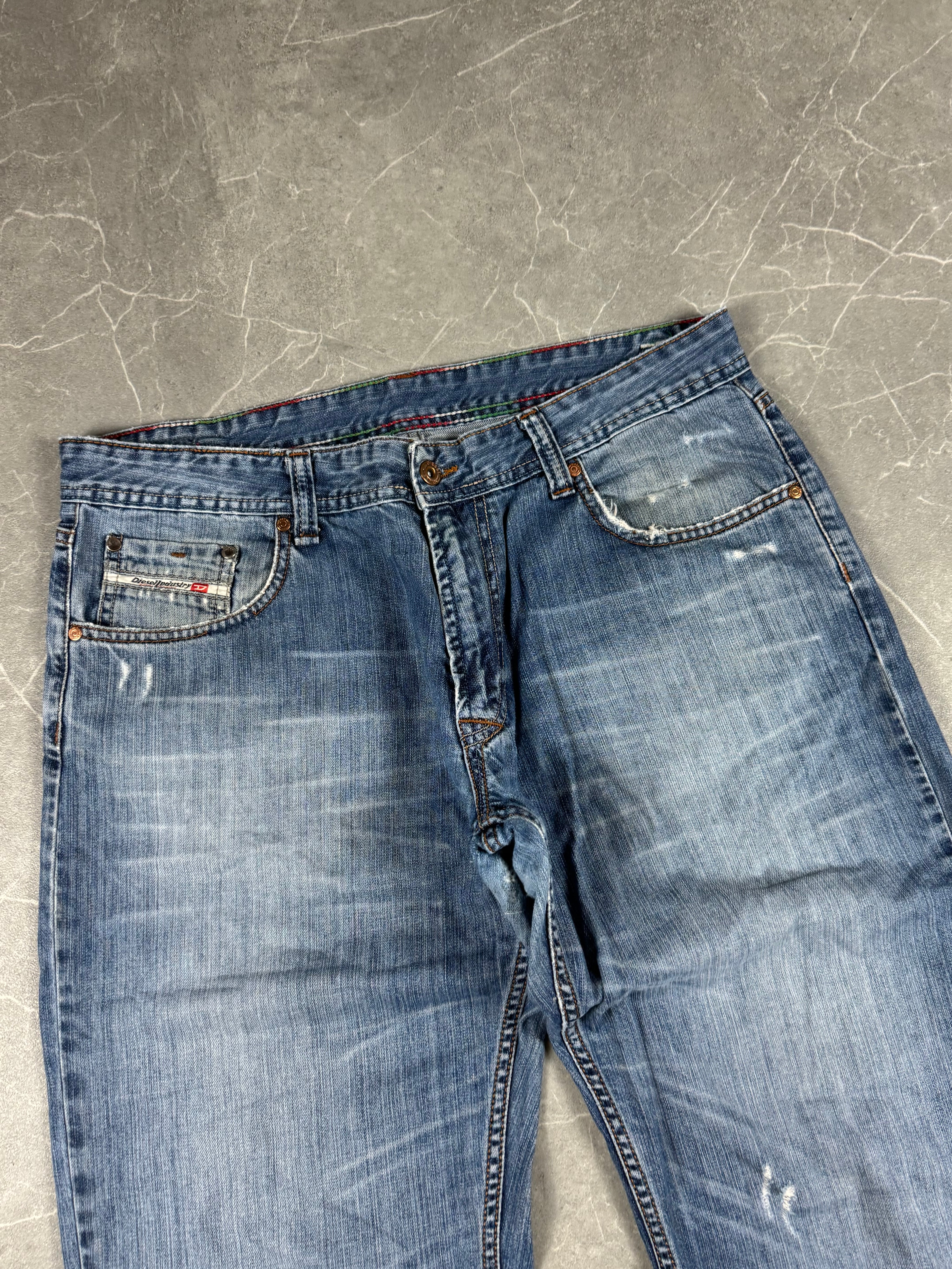 Vintage Diesel Jeans (L)