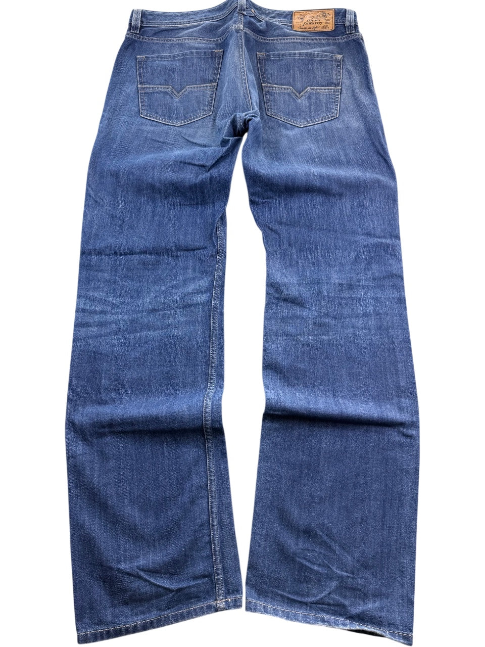 Diesel Straightfit Jeans (Xl)