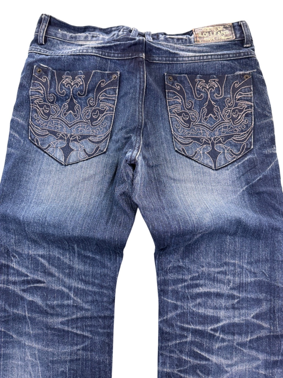 Iloi Crazy Washed Straightfit Jeans (S-M)