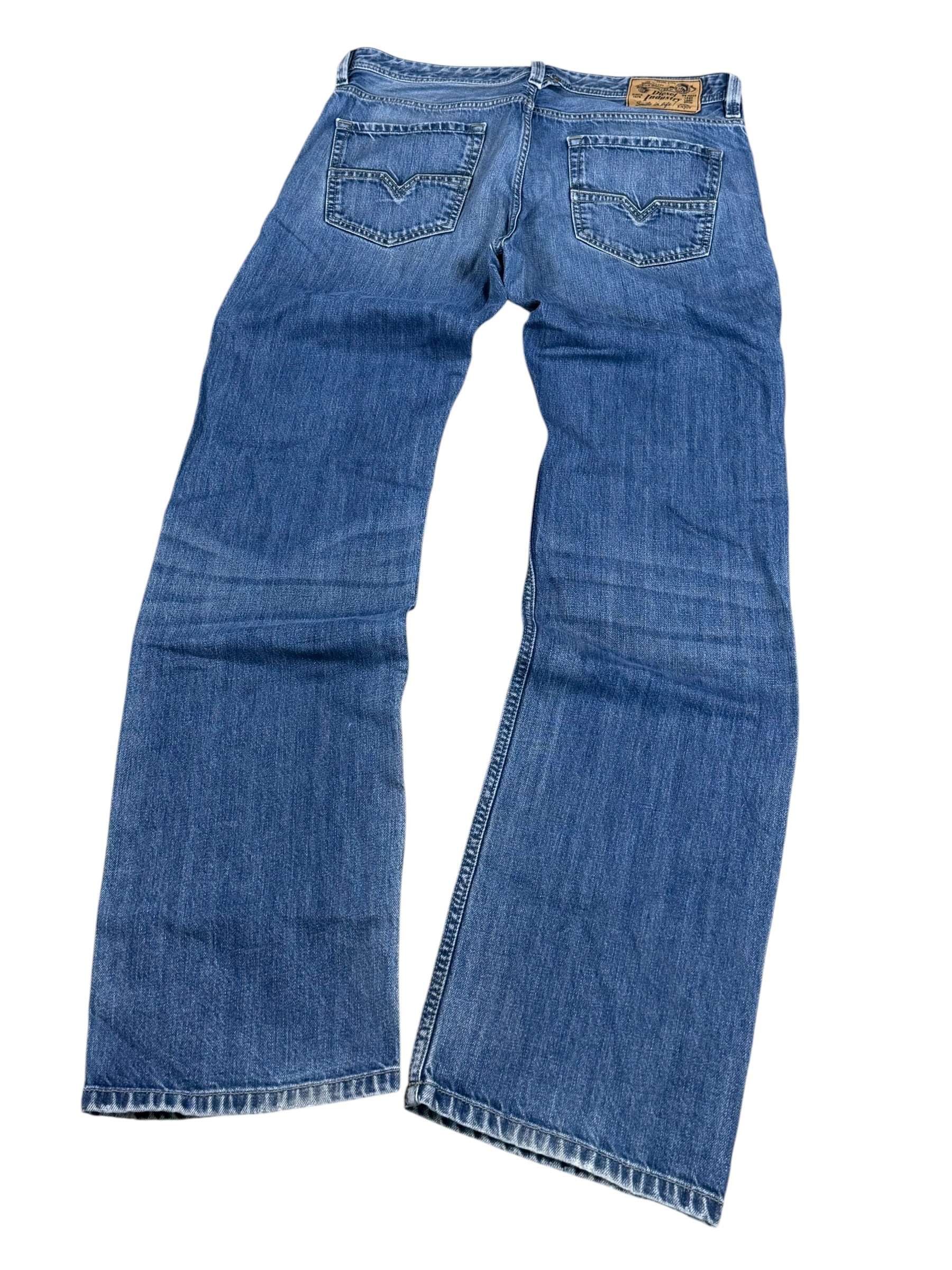 Diesel Straight-Fit Jeans (M)
