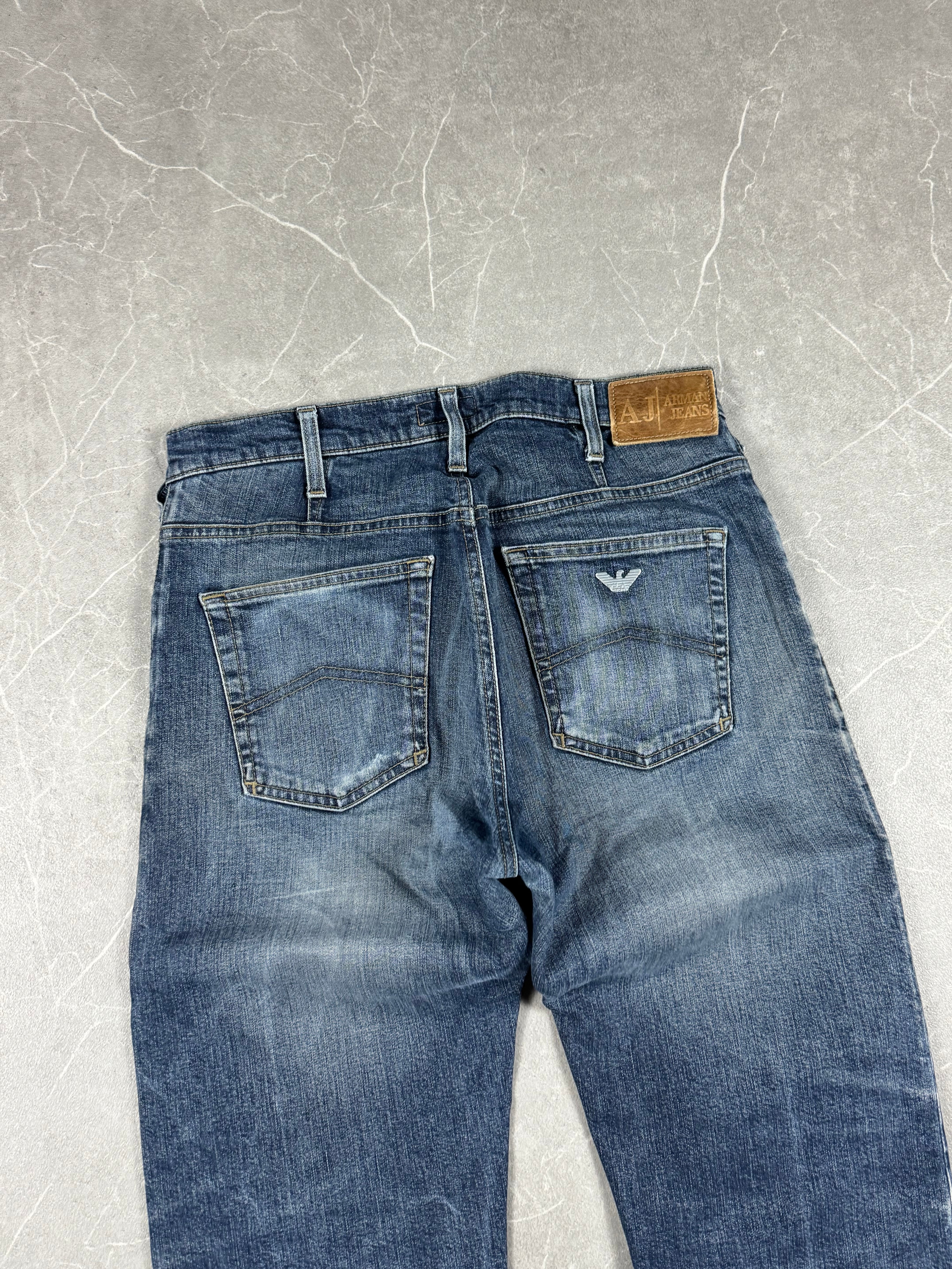 Armani vintage jeans (S-M)