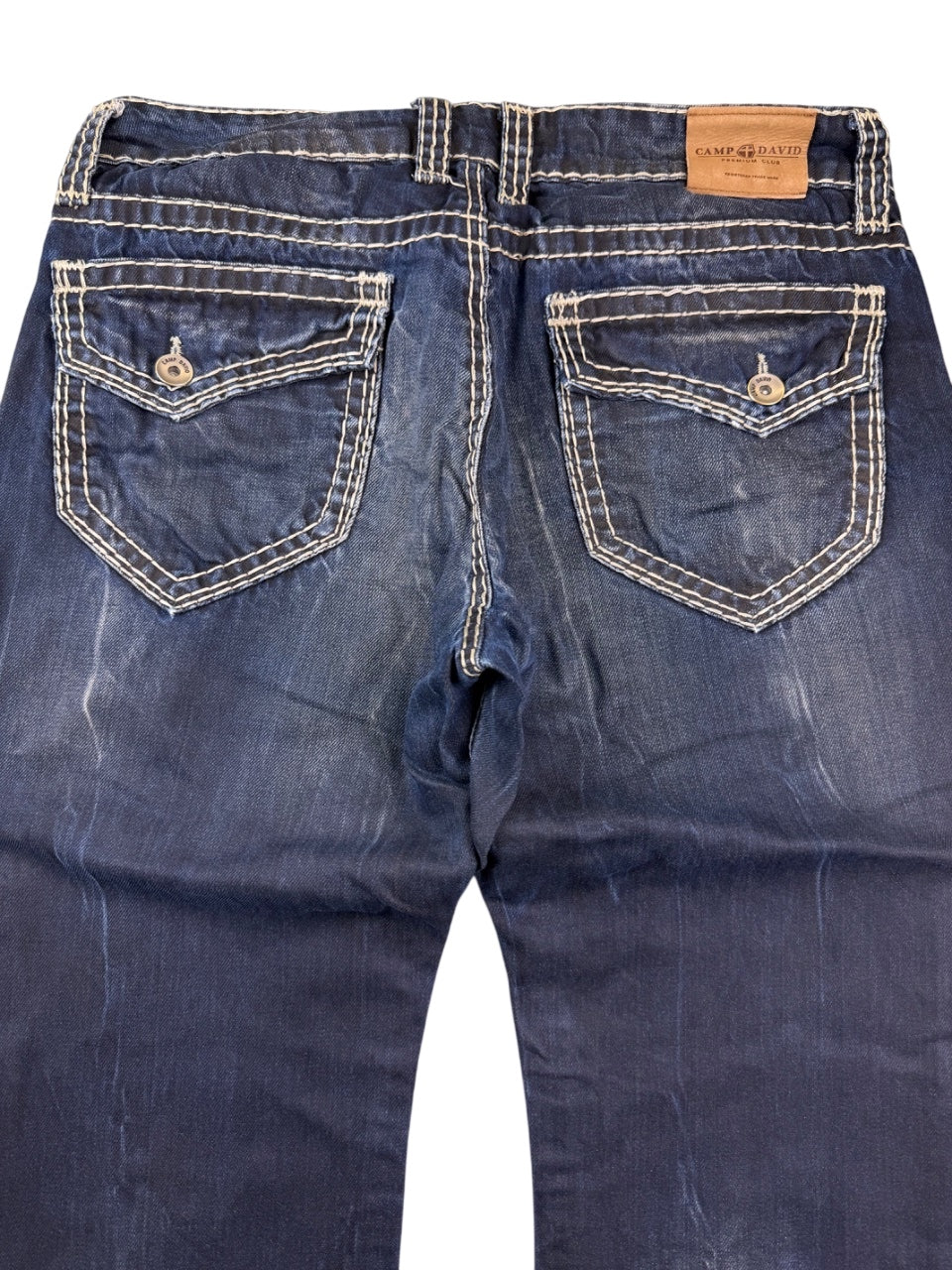 Camp David Washed Bootcut Jeans (M)