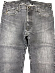 Armani Straightfit Jeans (M-L)
