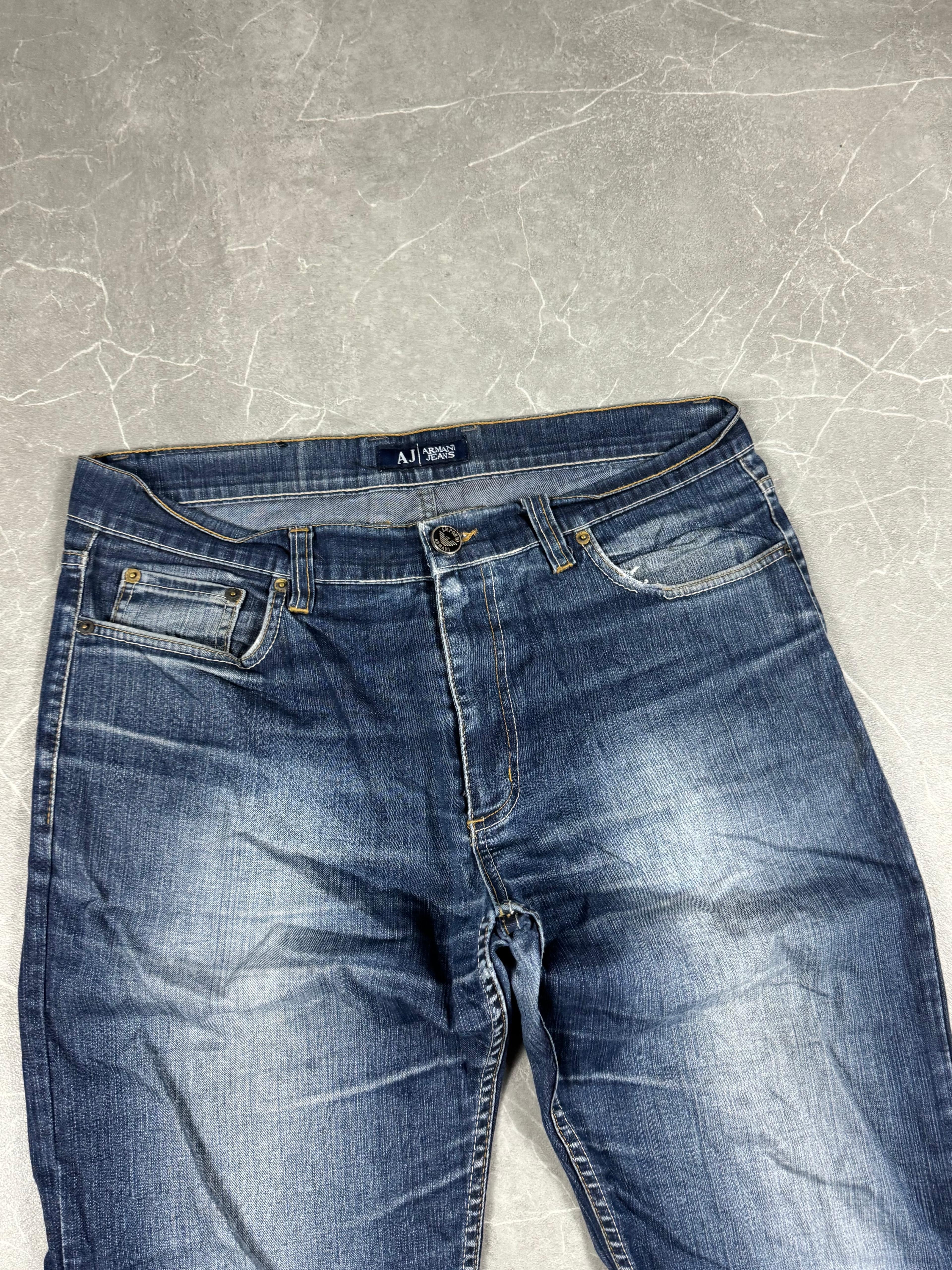 Armani washed jeans (M)