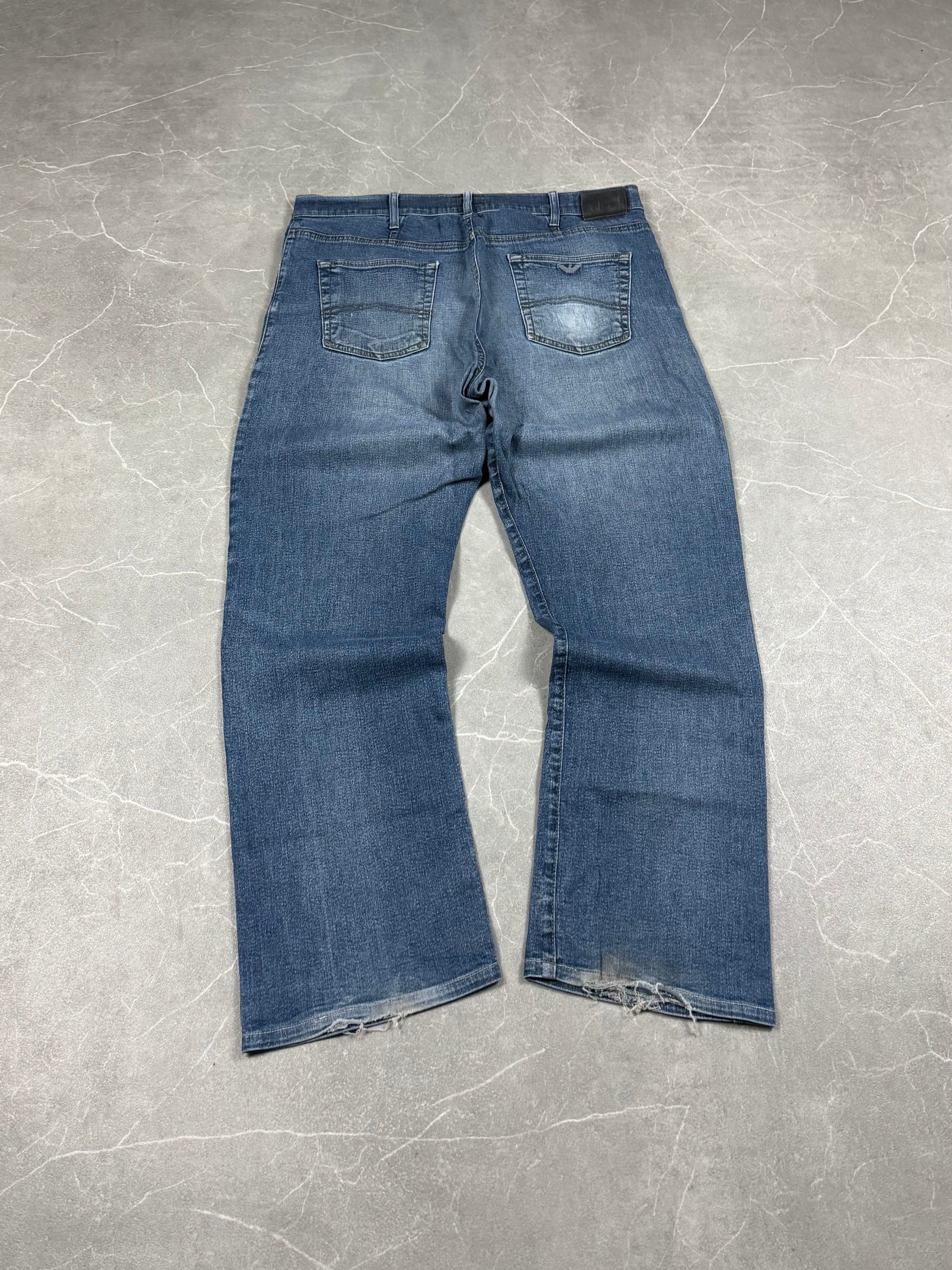 Armani Straight Fit Jeans (S)