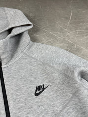Nike Tech Fleece Jacke (L)