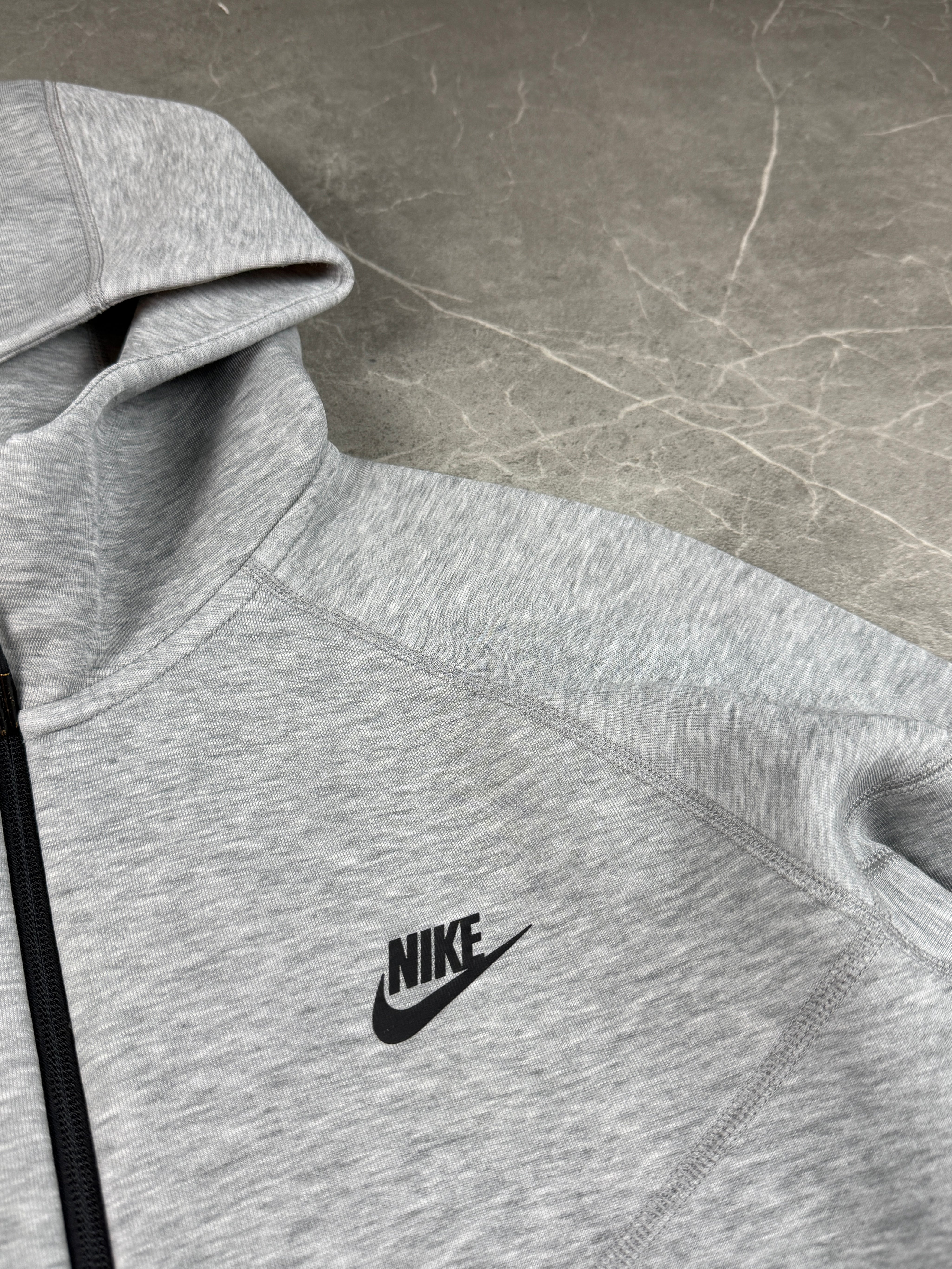 Nike Tech Fleece Jacke (L)