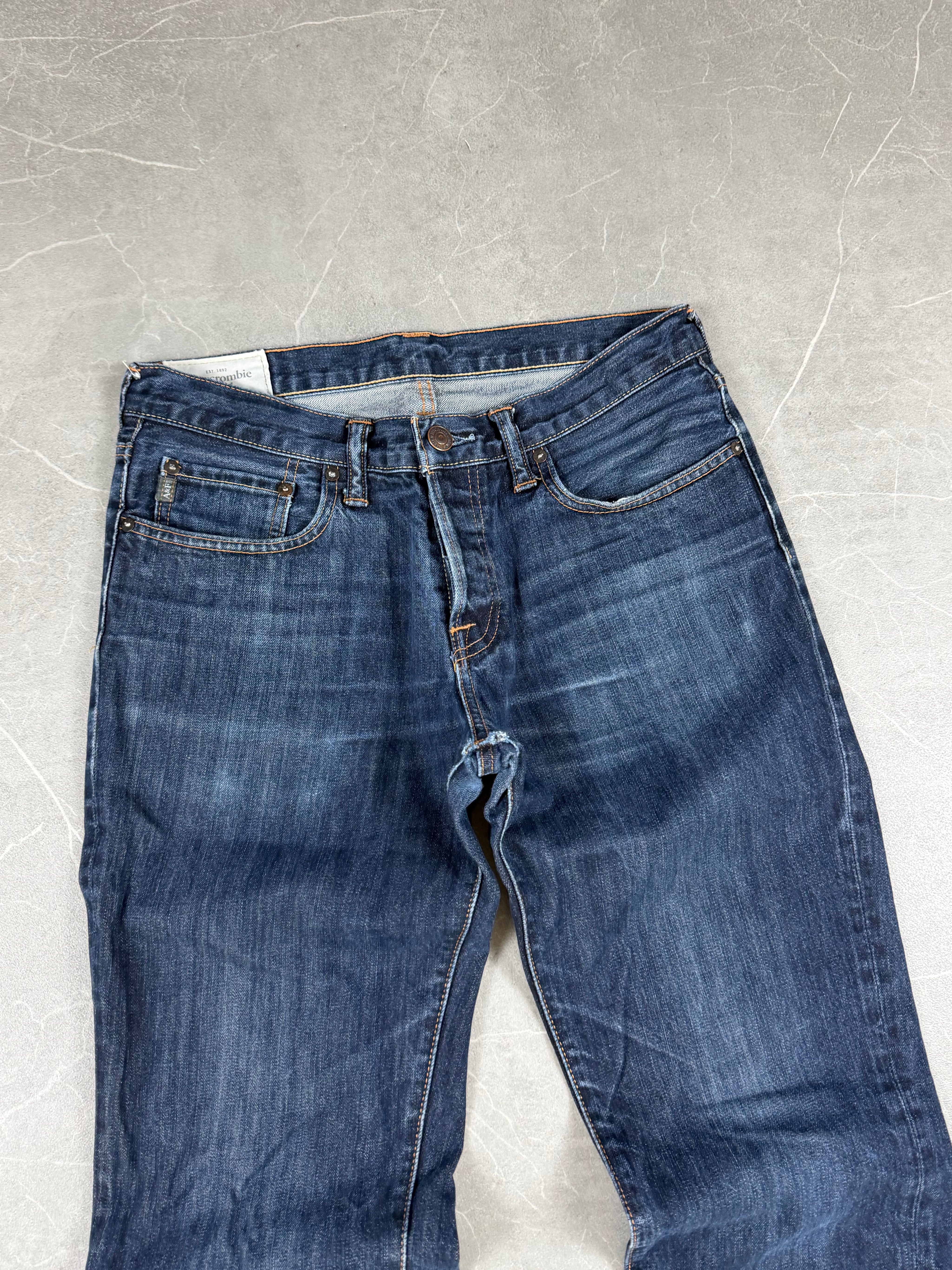 Vintage Slim Jeans (M)