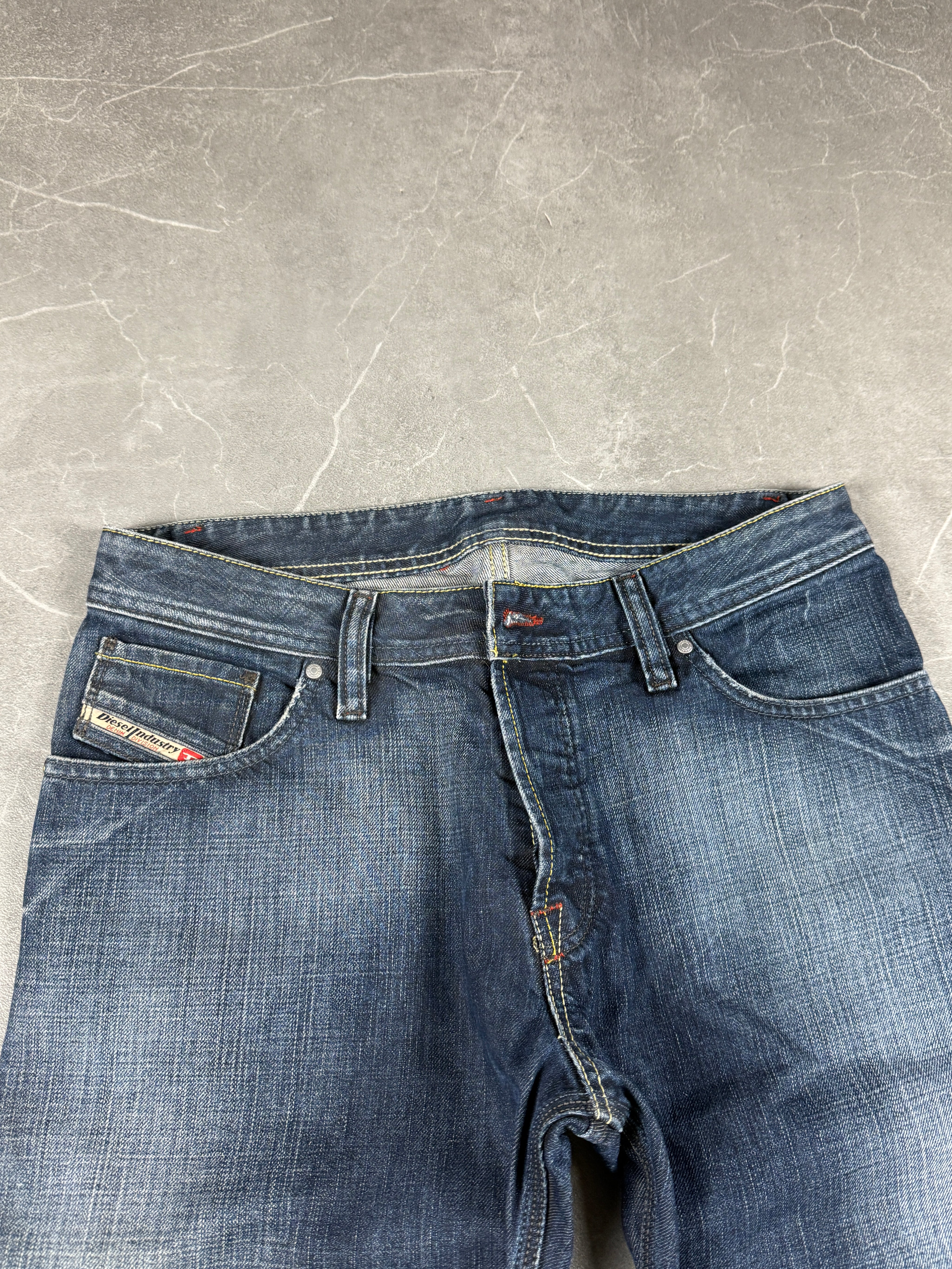 Diesel Bootcut Jeans (L)
