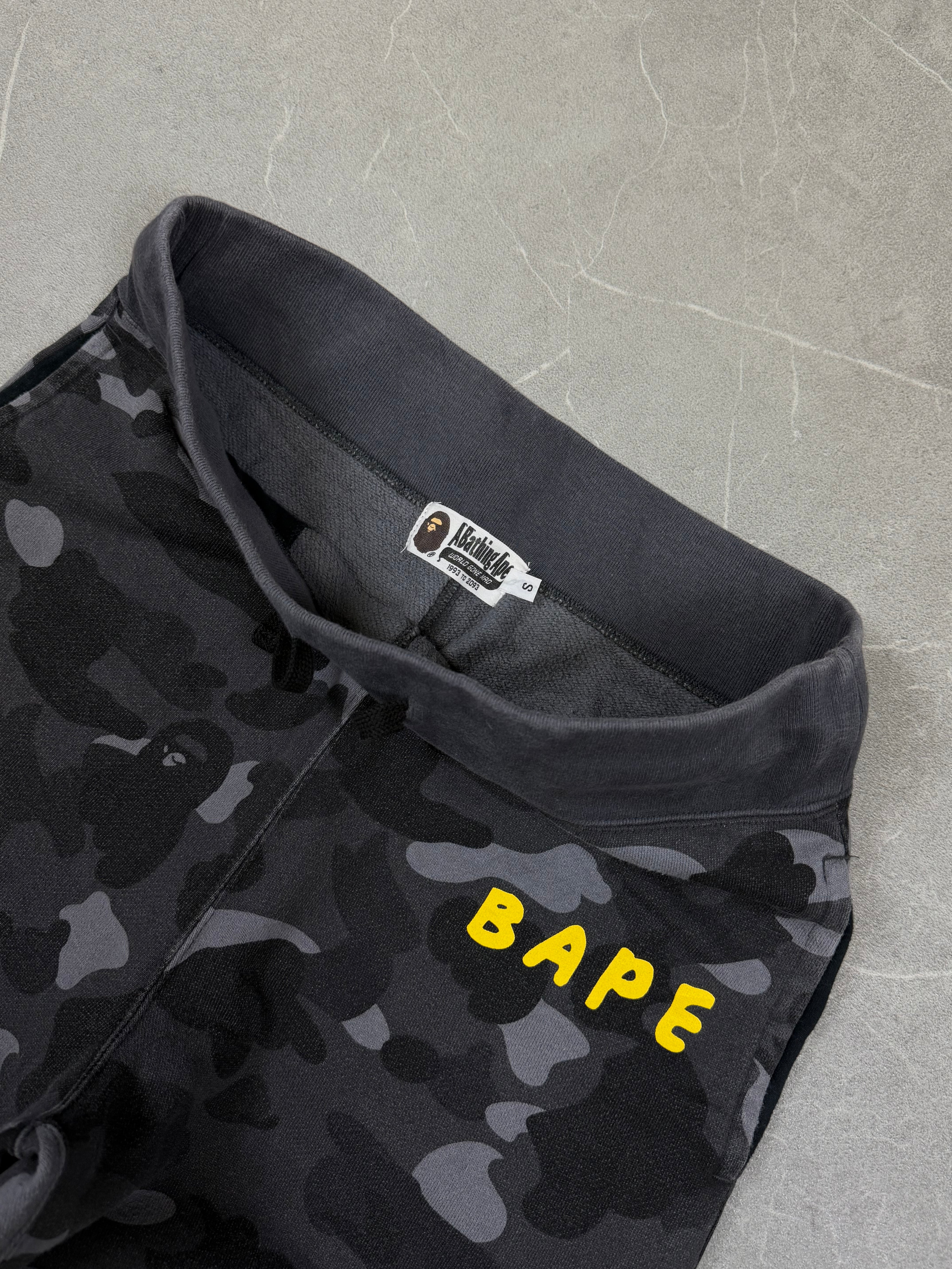 Bape x Keith Haring Camo Jogger open leg (XS-S)