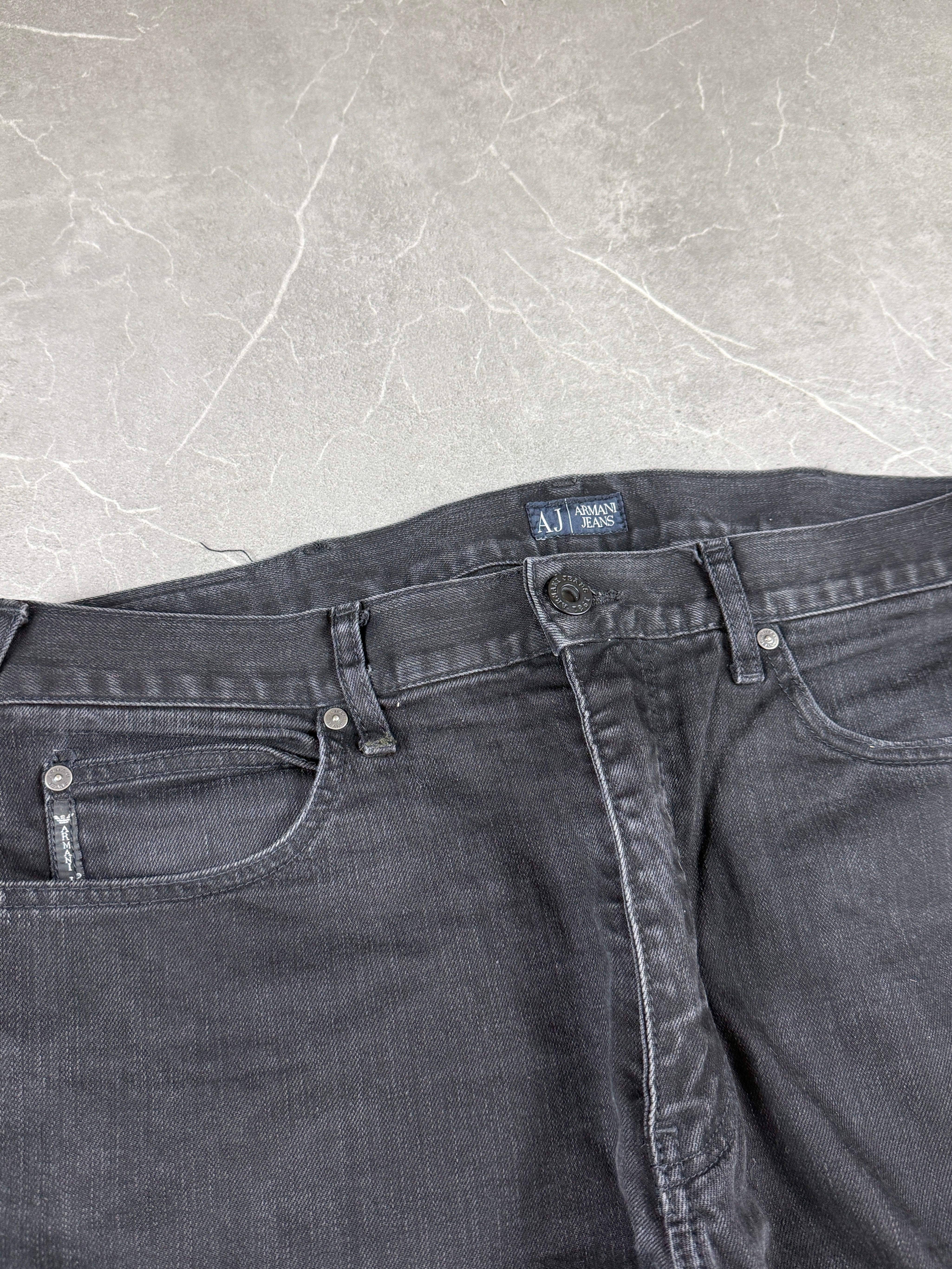 Armani Jeans (ML)