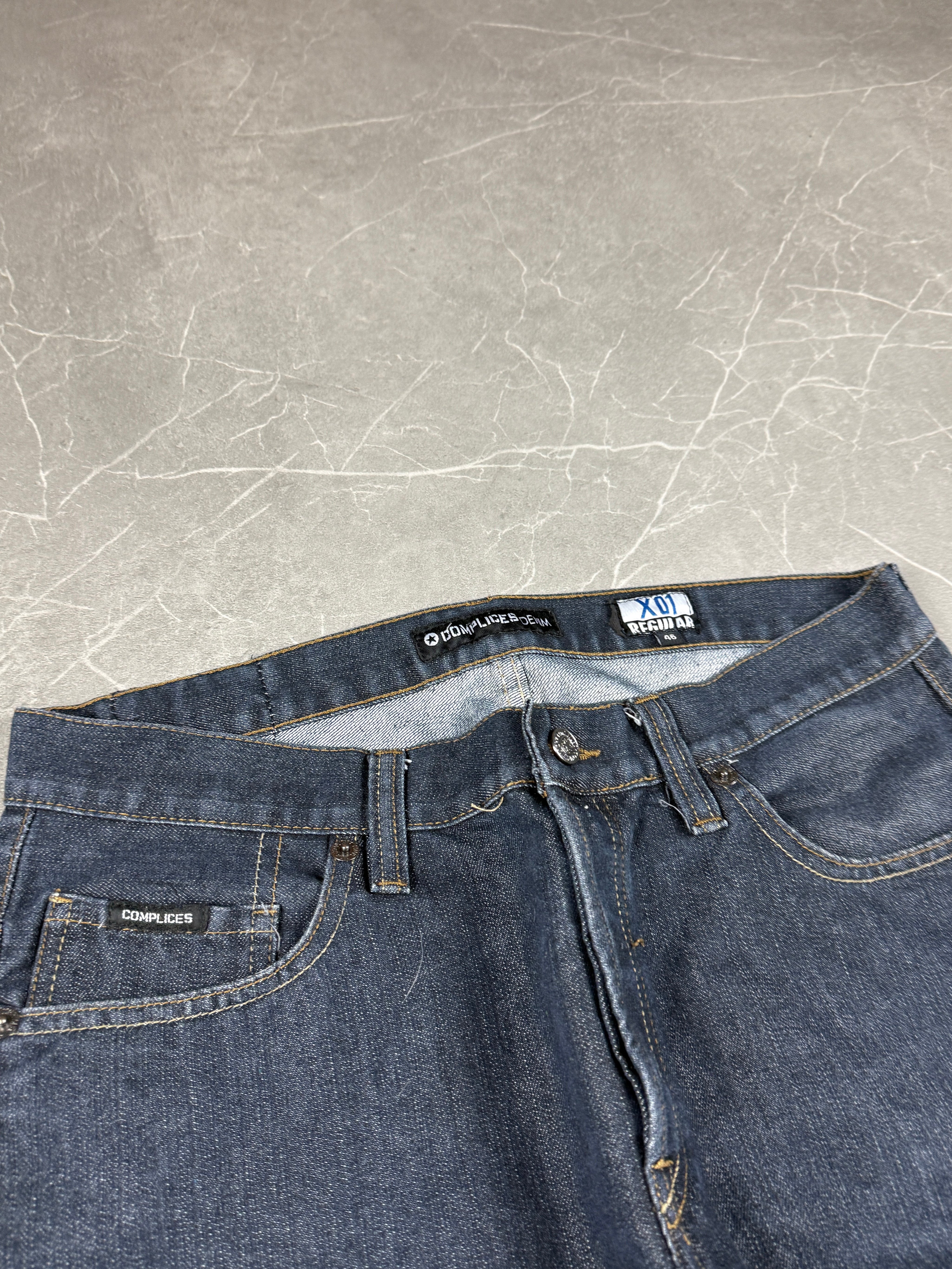 Vintage Raw Denim (M)