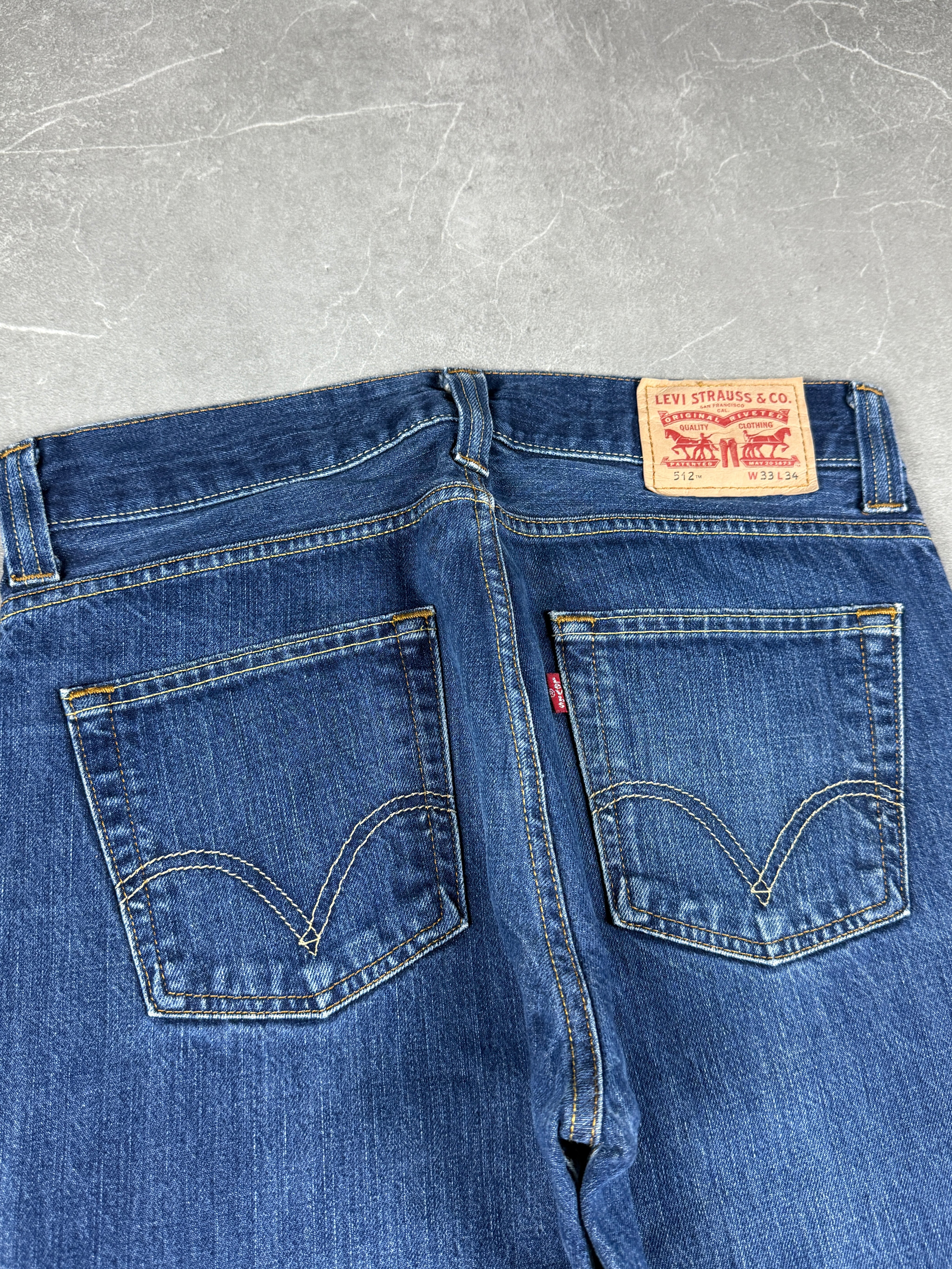 Levis Bootcut Jeans (M)