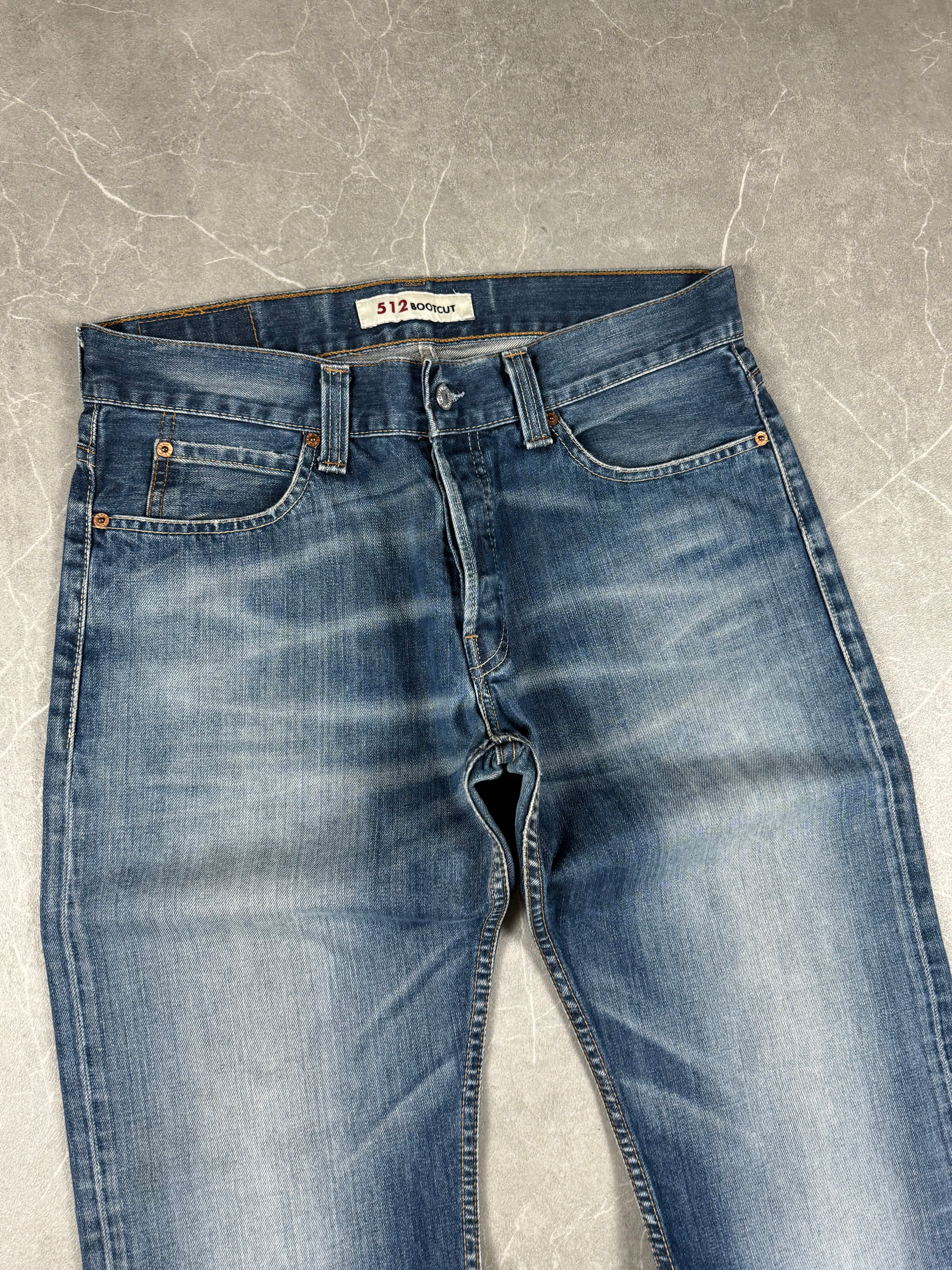 Levi's Bootcut Jeans (M)