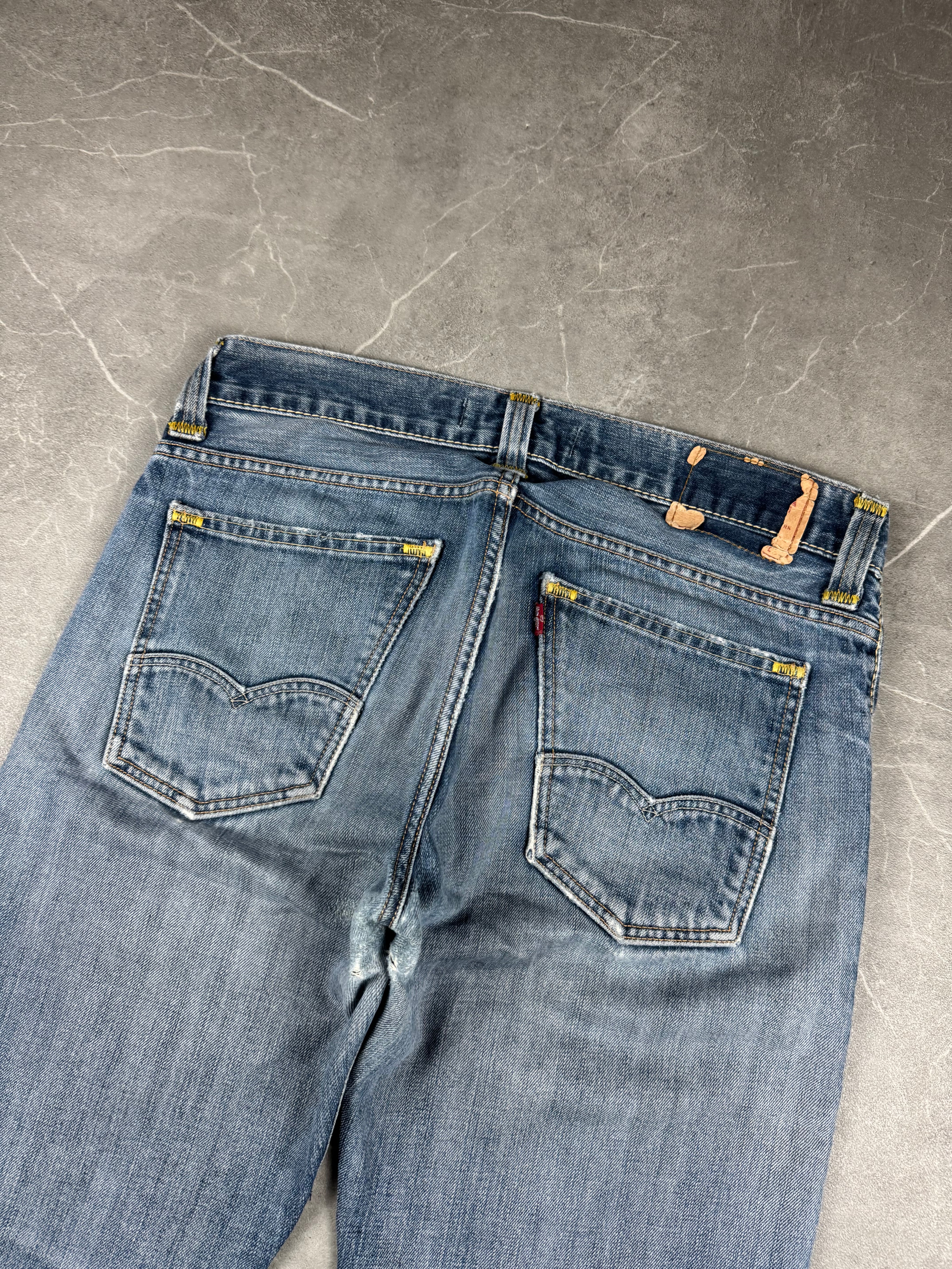 Levi's Bootcut Jeans (M)
