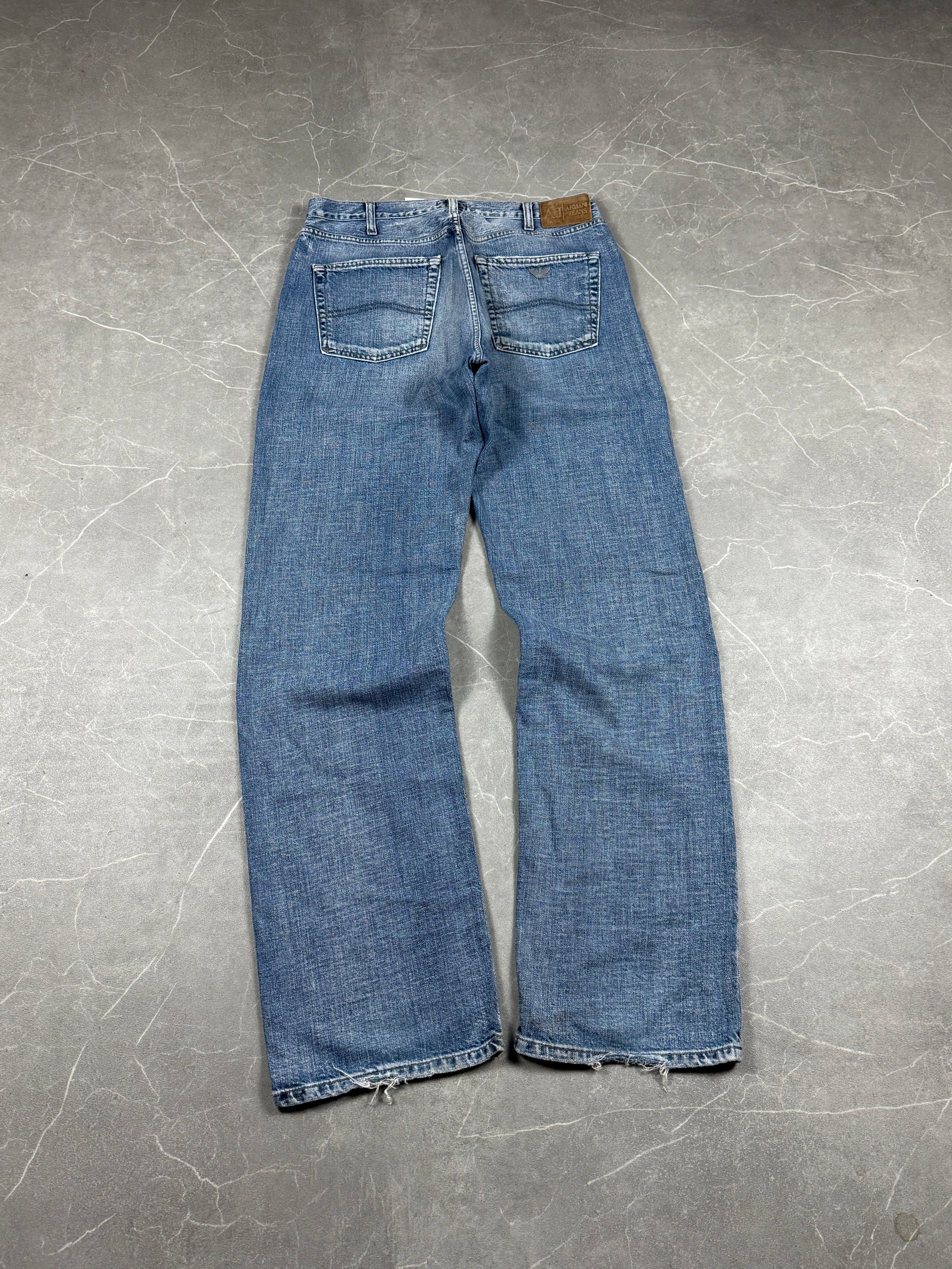 Armani Jeans (L)