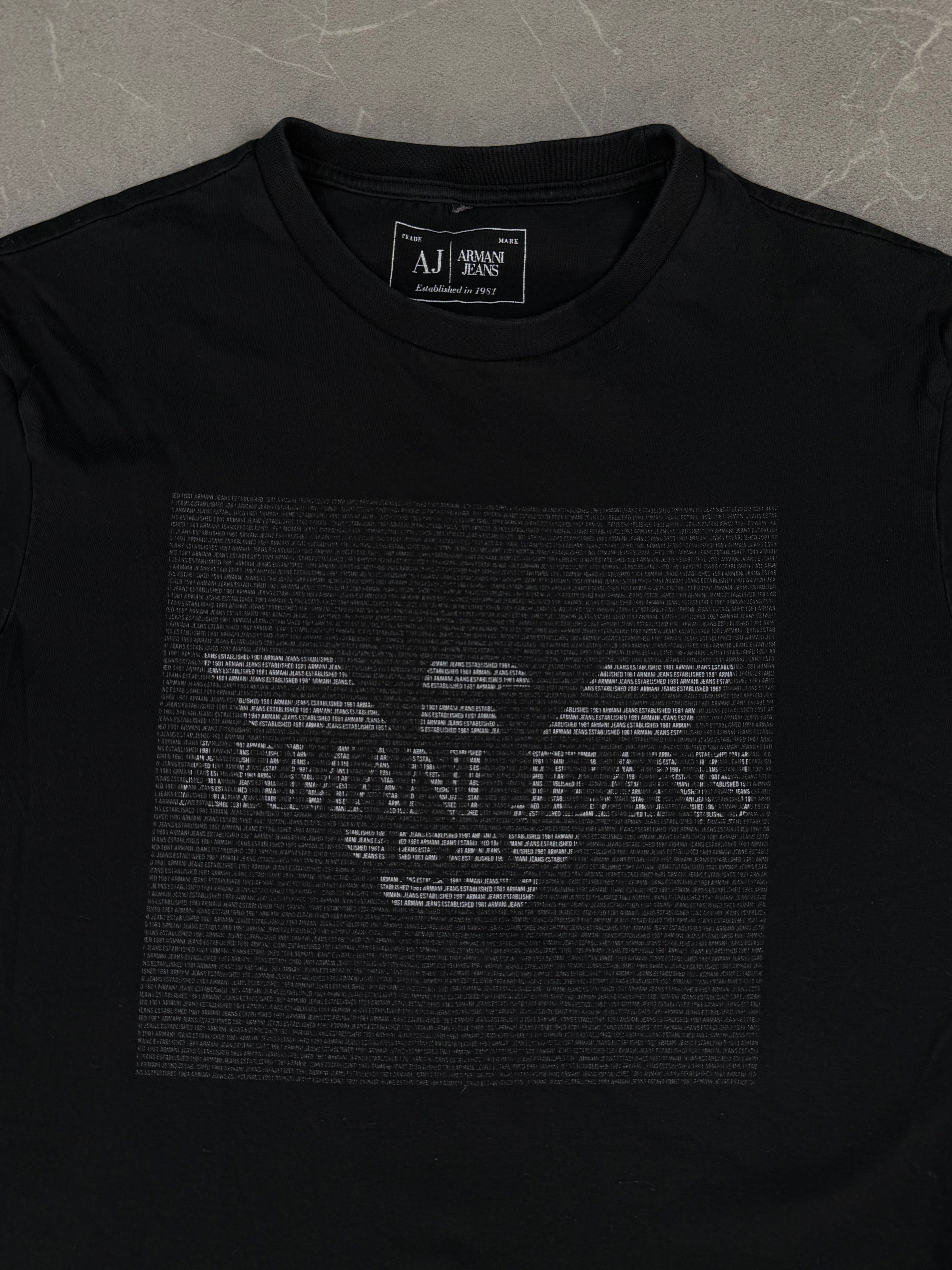 Armani T-shirt (S)