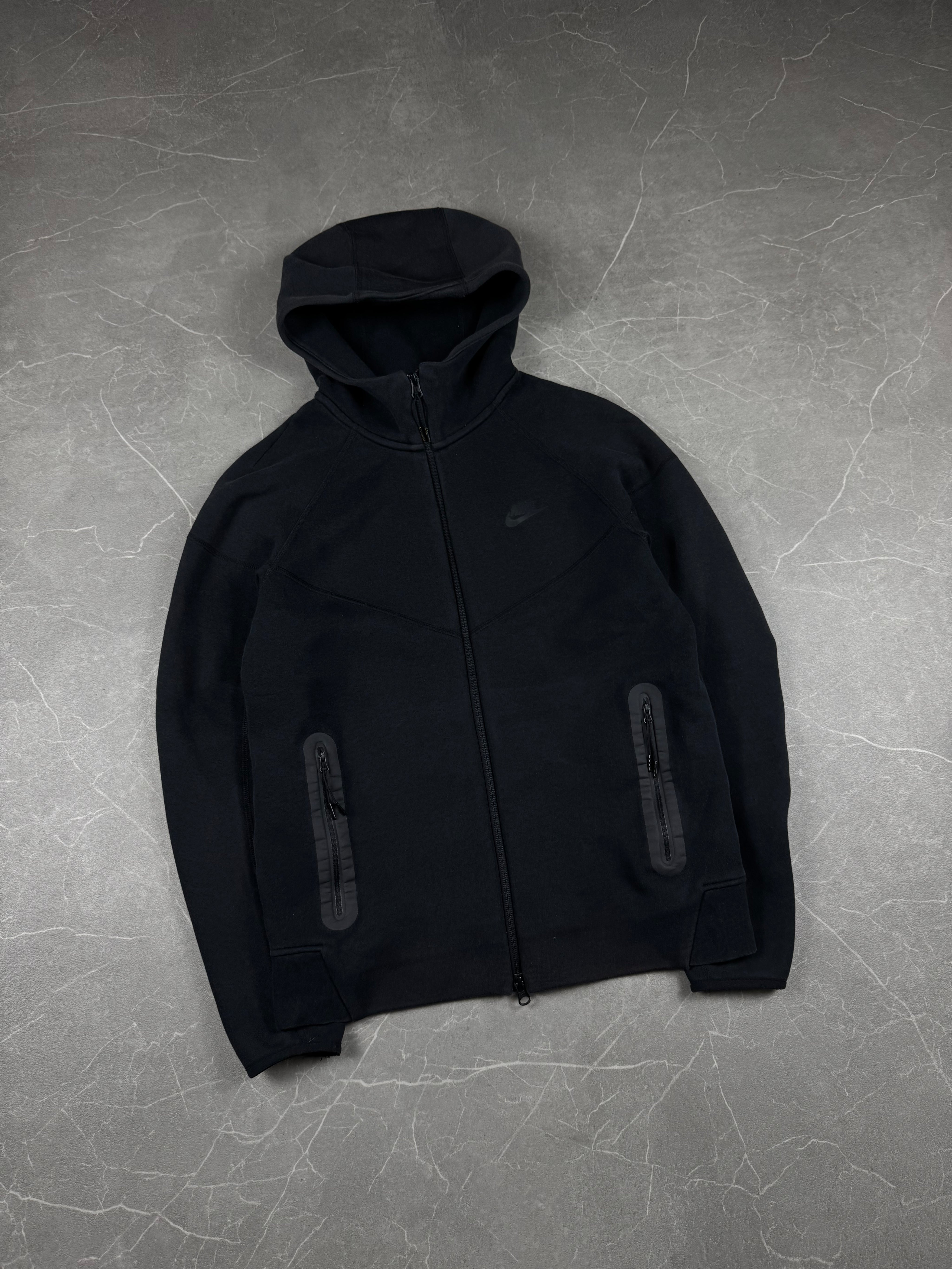 Nike Tech (M)