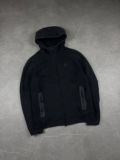 Nike Tech (M)
