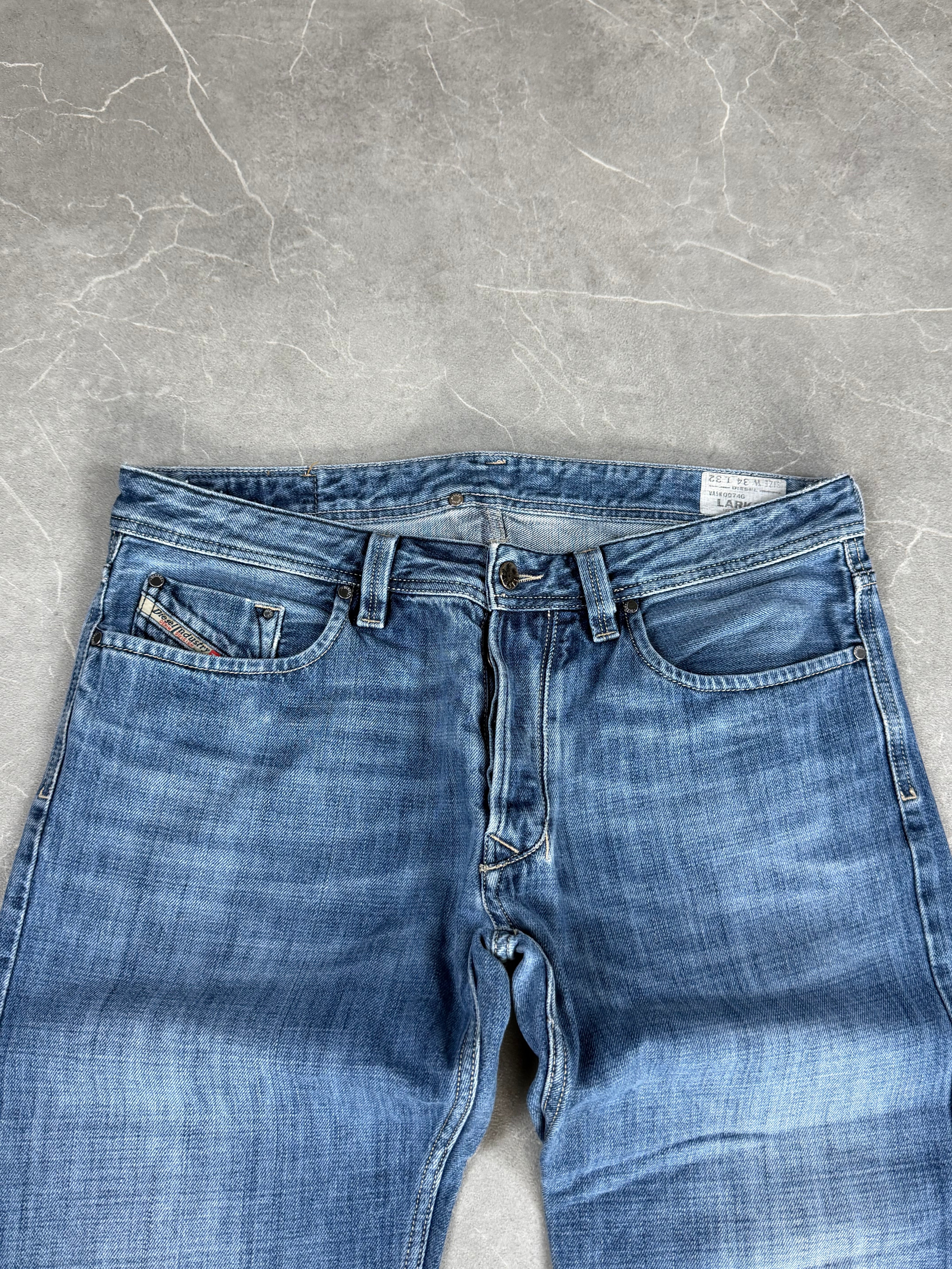 Diesel washed Straight Fit Jeans (M)