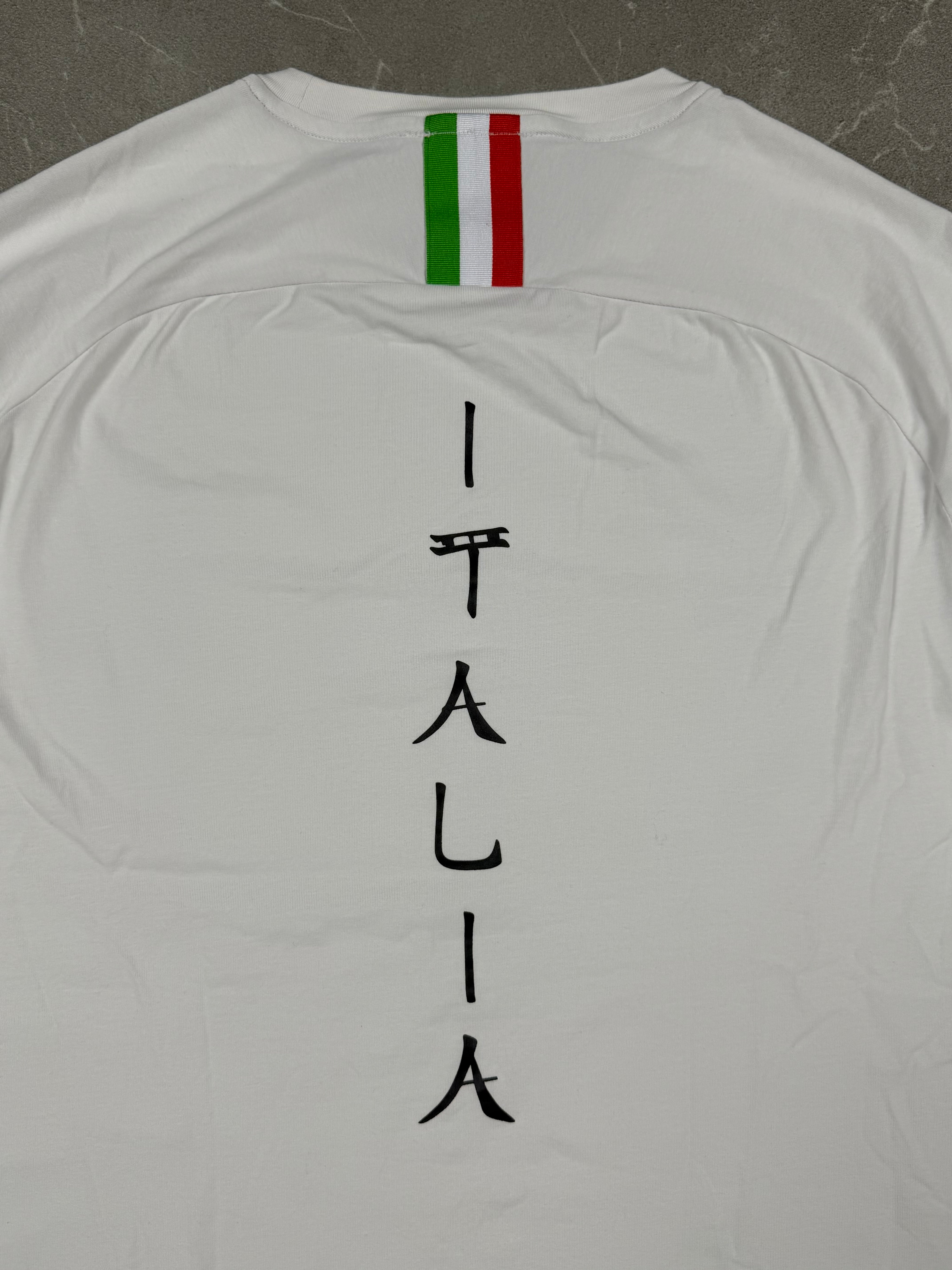 Armani EA7 Italia slimfit T-Shirt *RARE (L)