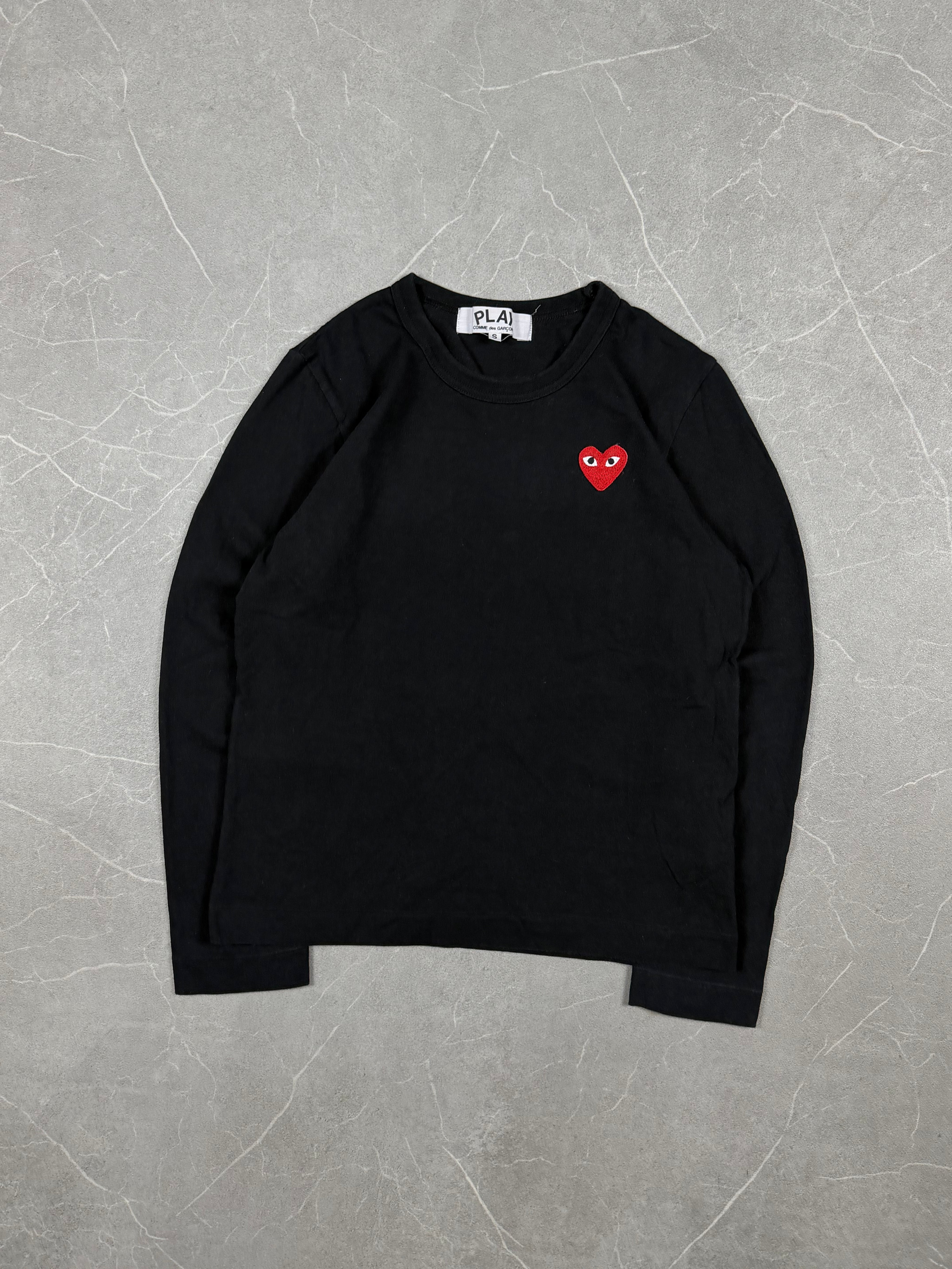 Comme des Garçons Play Small Red Heart Sweater (XXS)