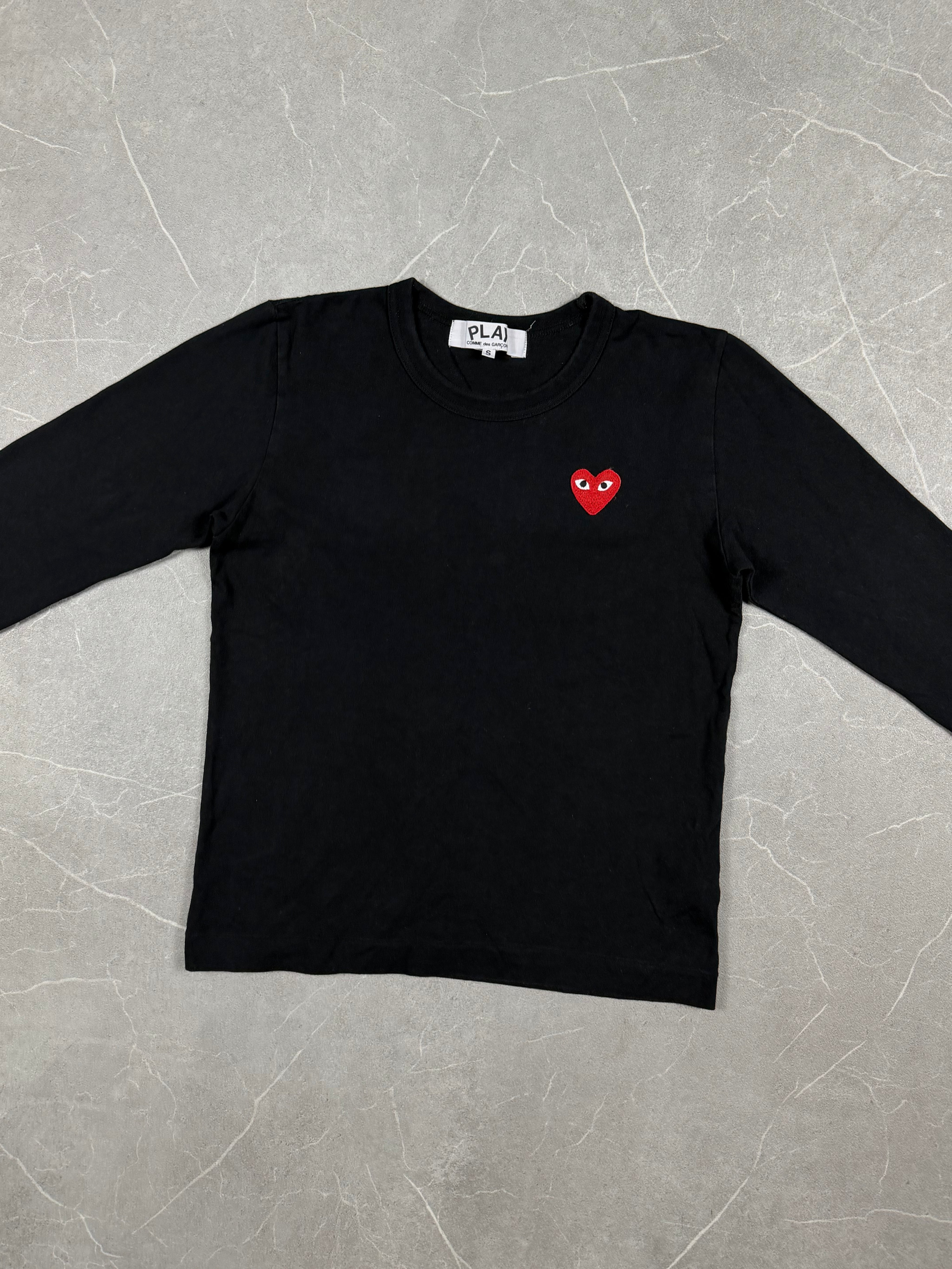 Comme des Garçons Play Small Red Heart Sweater (XXS)