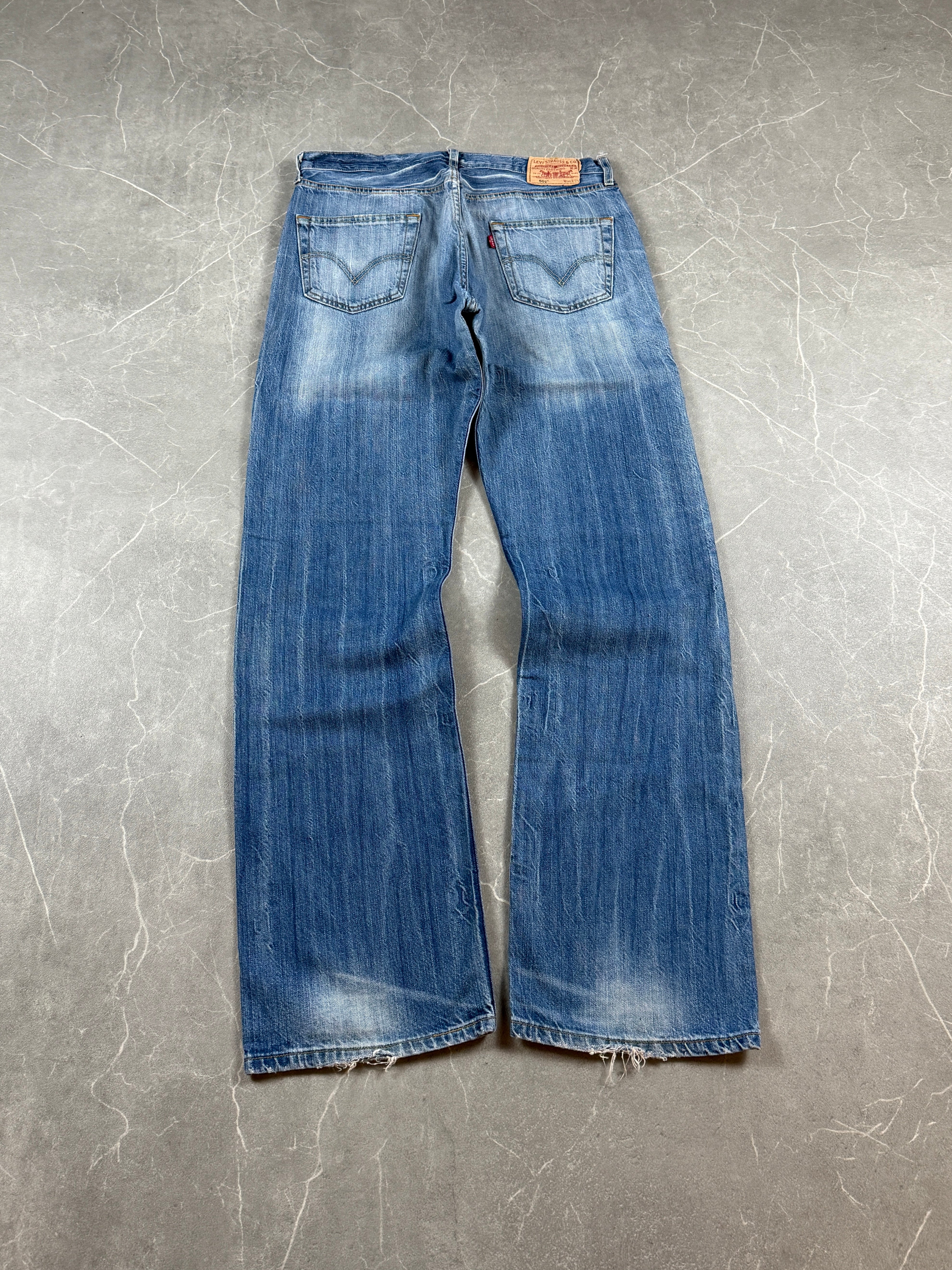 Levis 501 Washed Jeans (M-L)