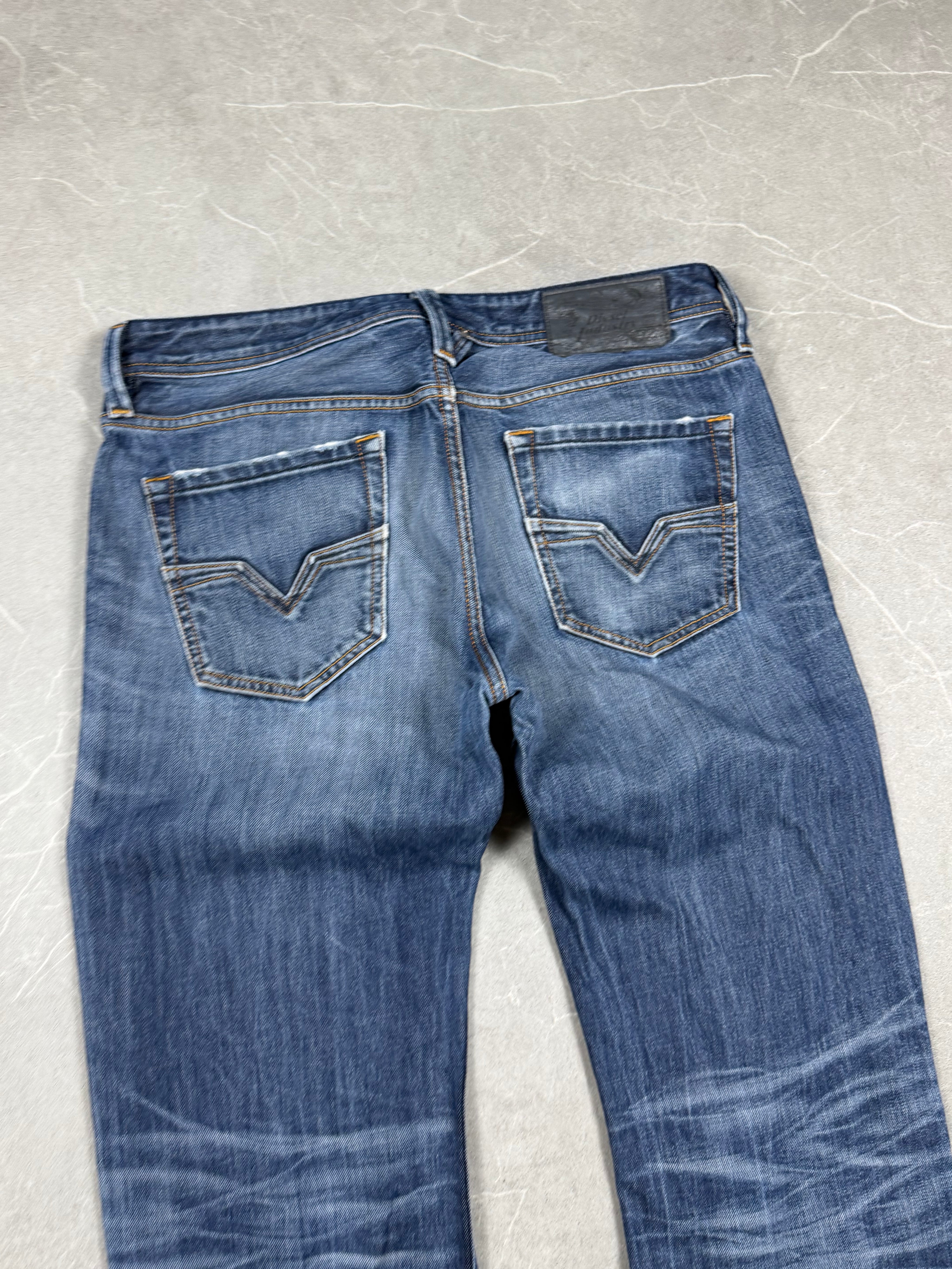 Diesel washed Slim/Straight Jeans (M-L)