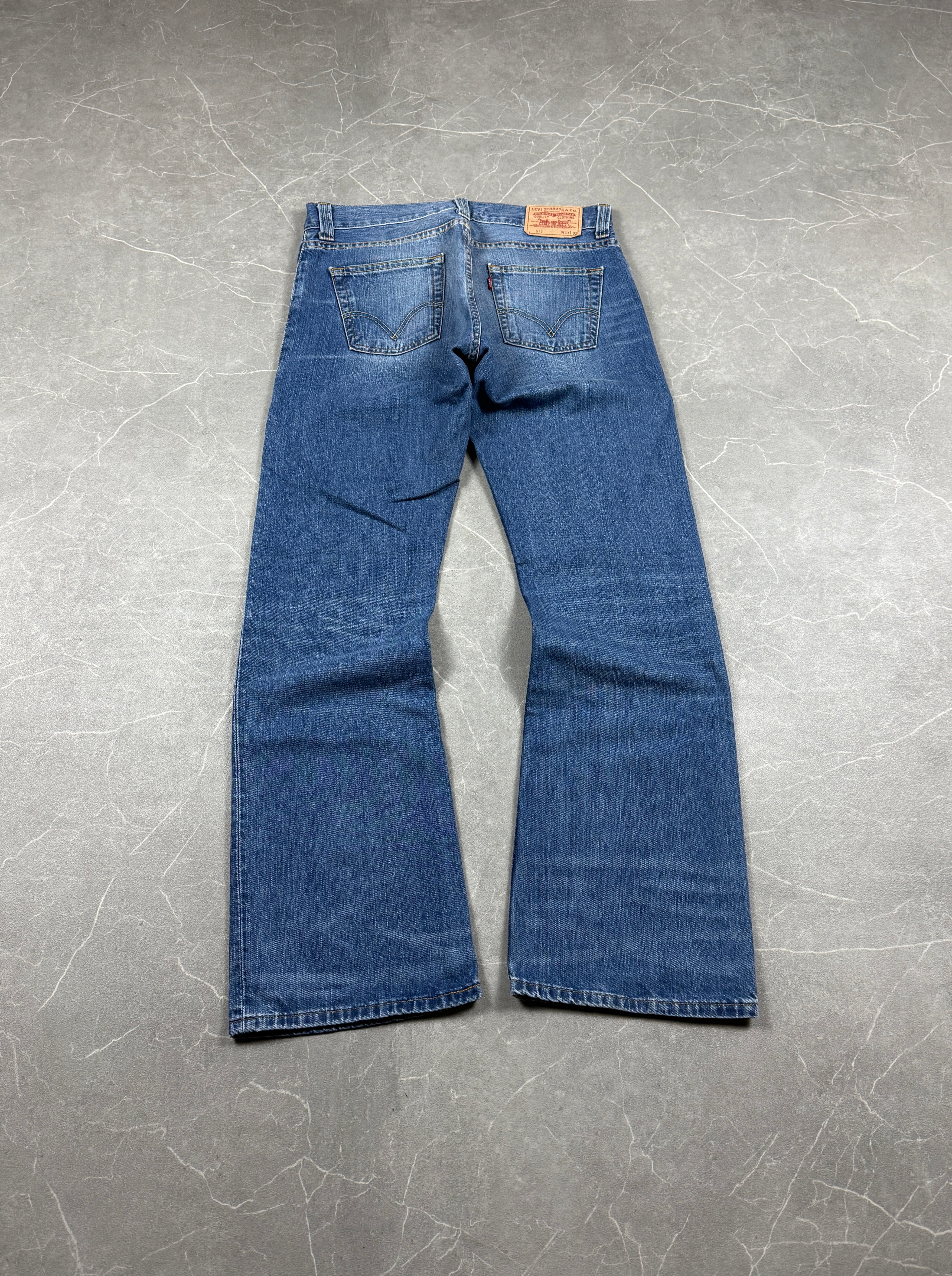 Levis Bootcut Jeans (M-L)