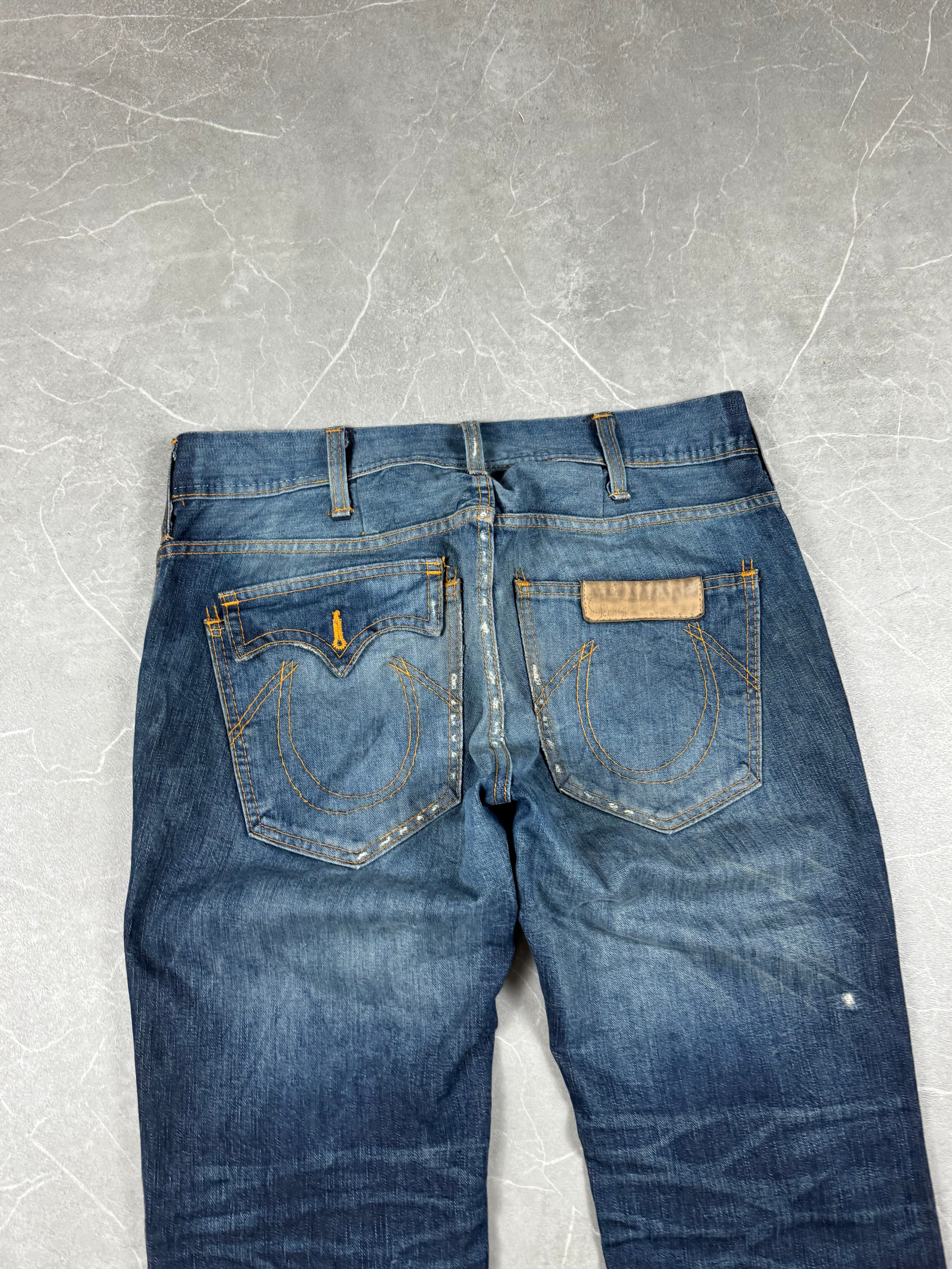 True Religion bootcut Jeans (S-M)