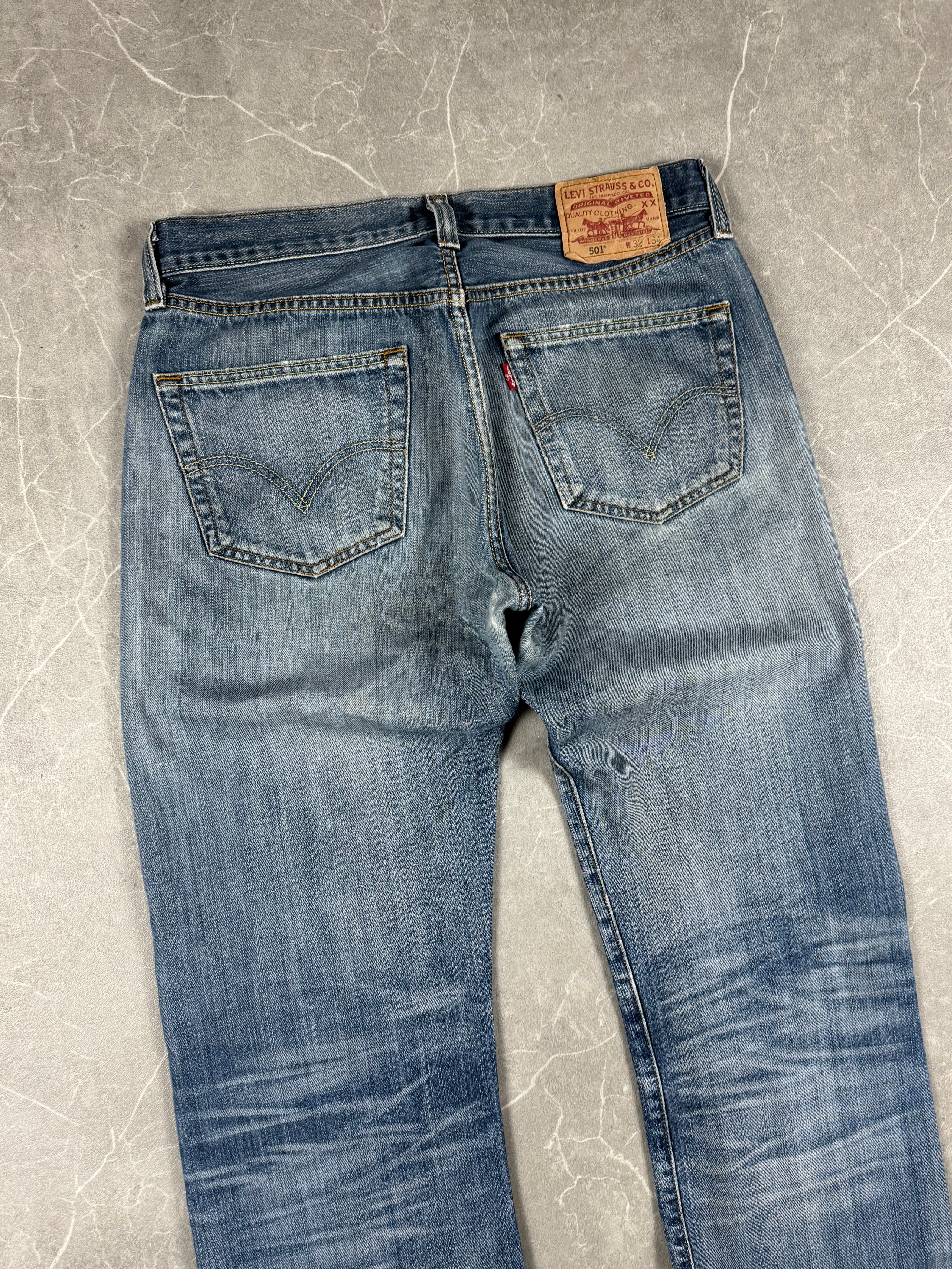 Levi's Custom-Flared Jeans (M)