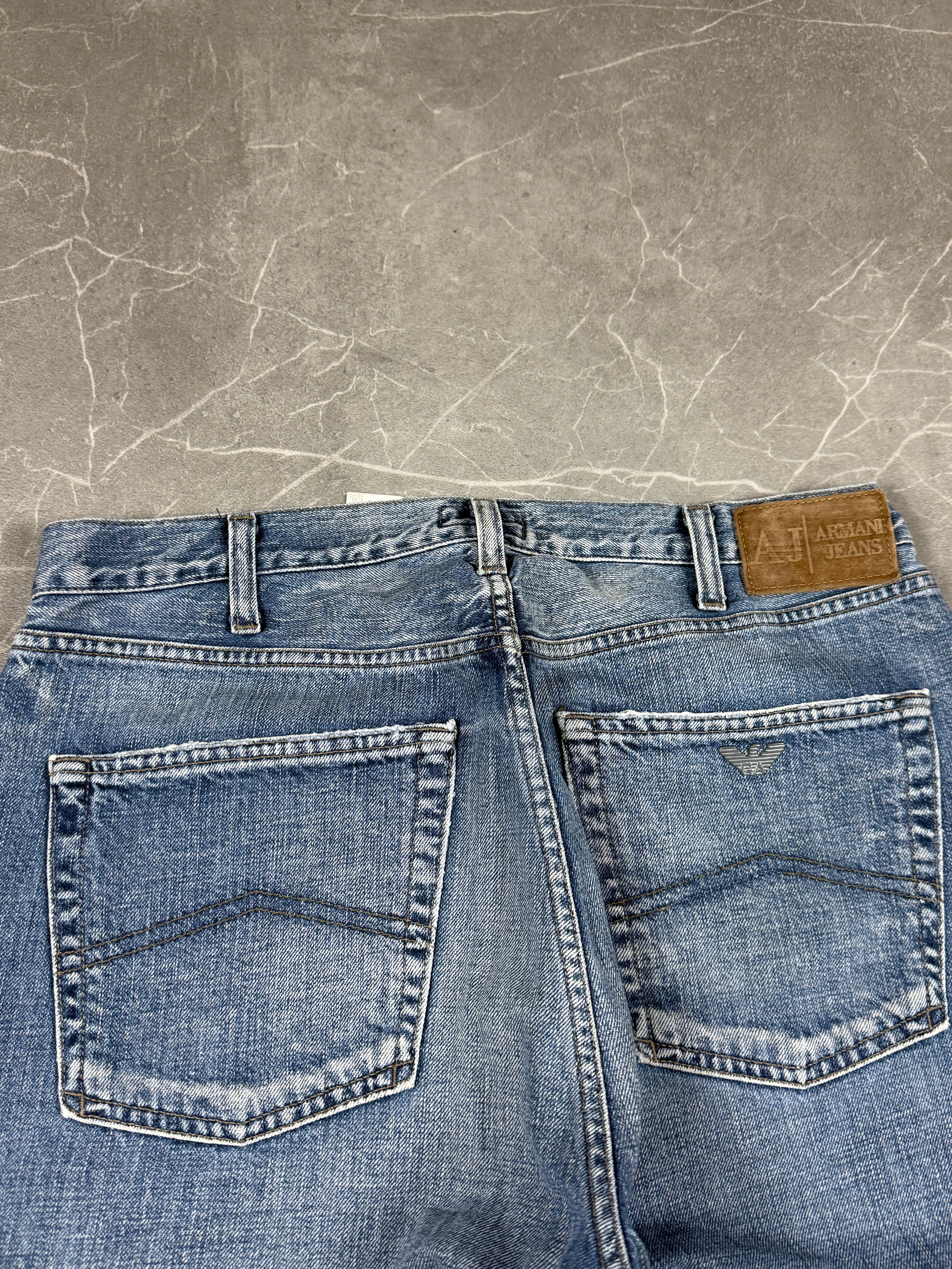 Armani Jeans (L)