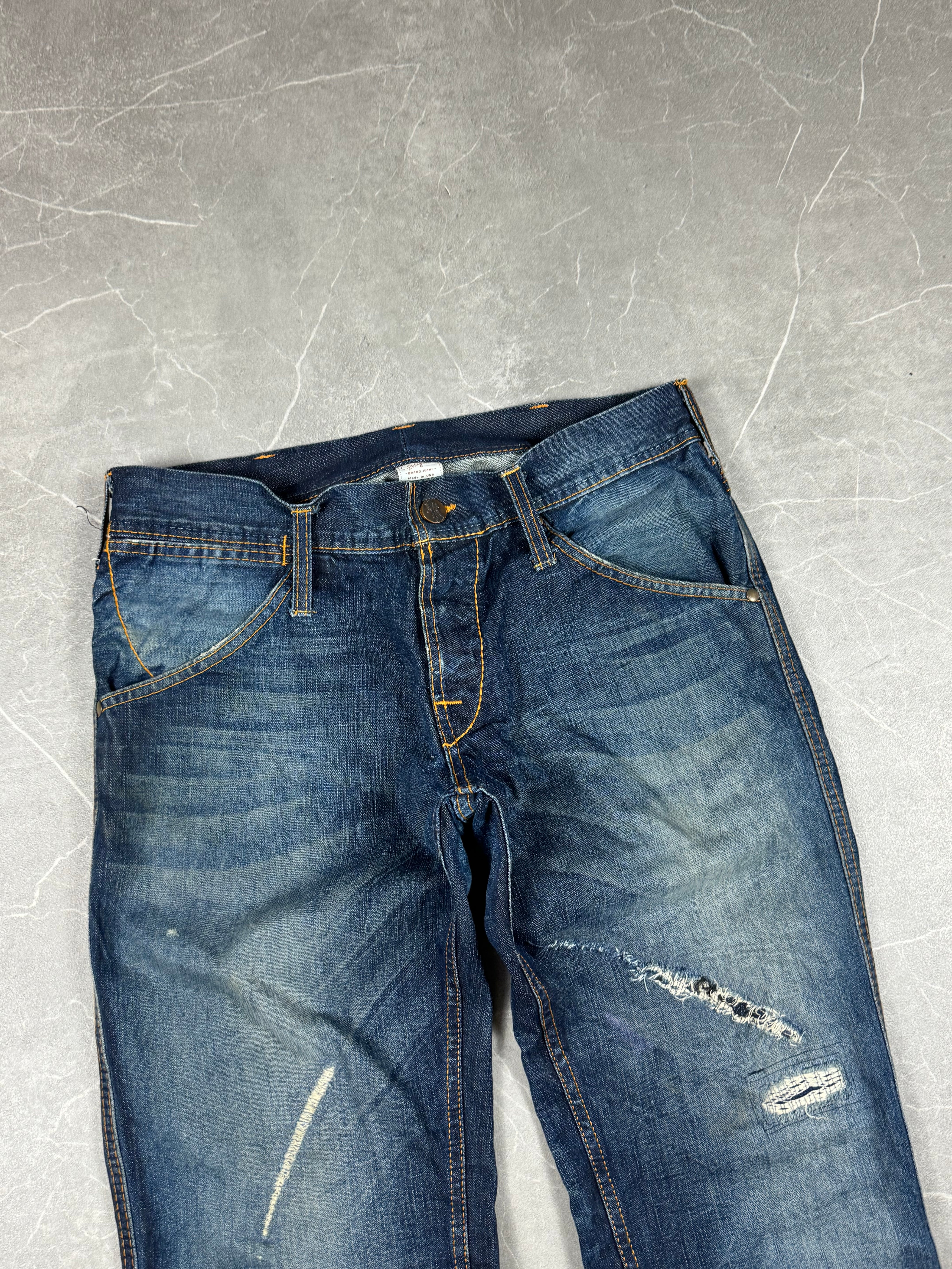 True Religion bootcut Jeans (S-M)