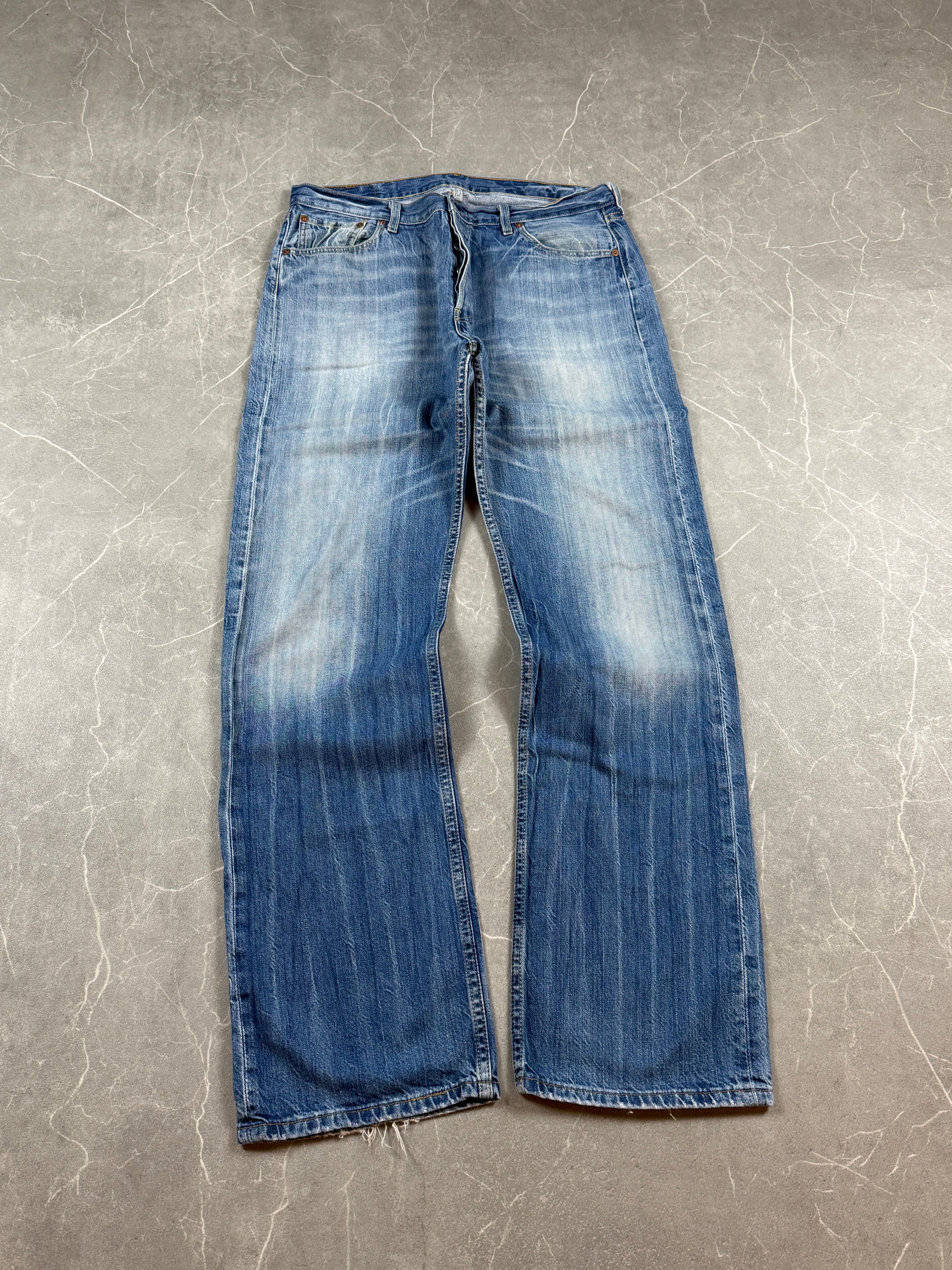 Levis 501 Washed Jeans (M-L)