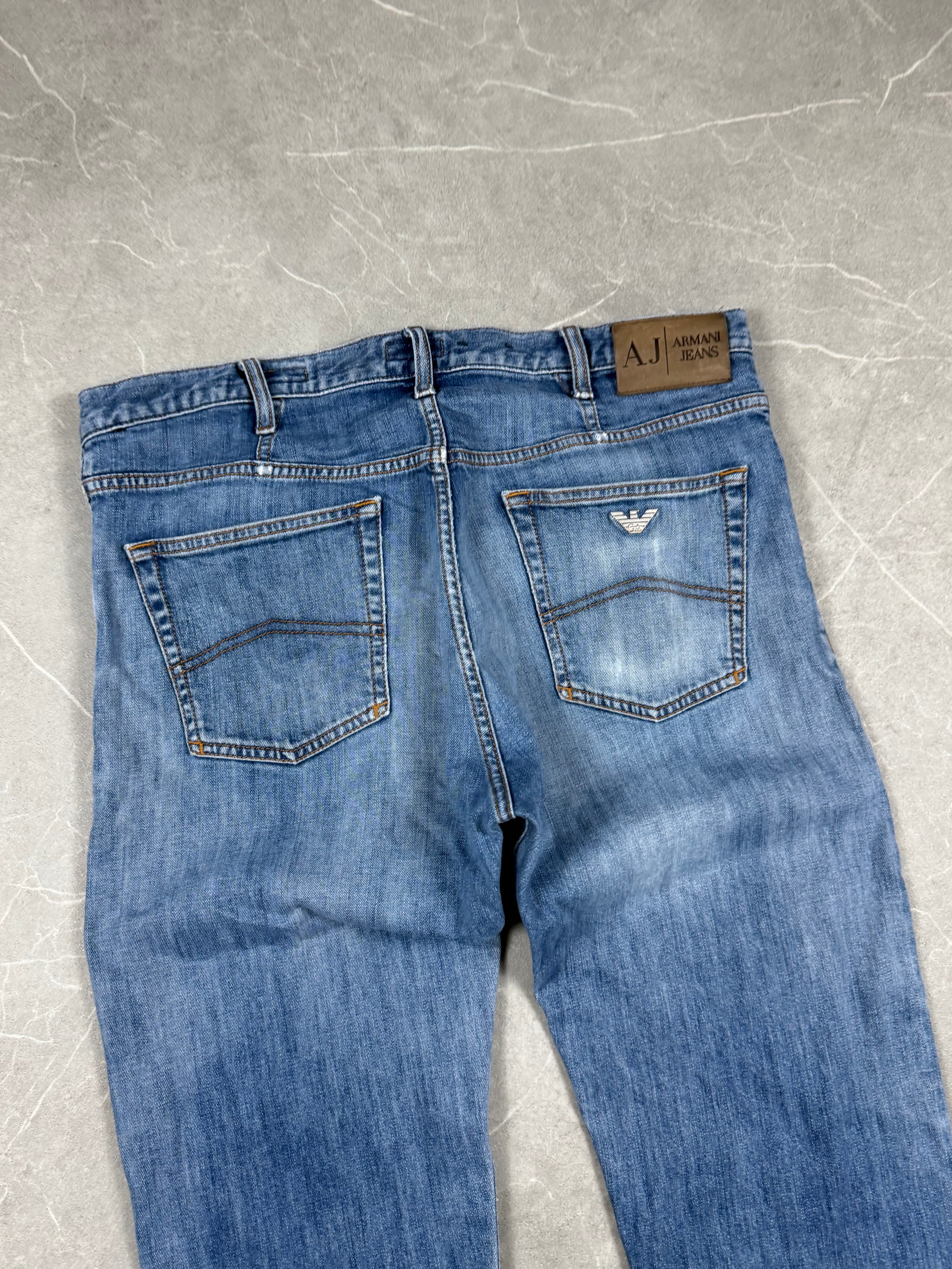 Armani vintage Slim Jeans (S)