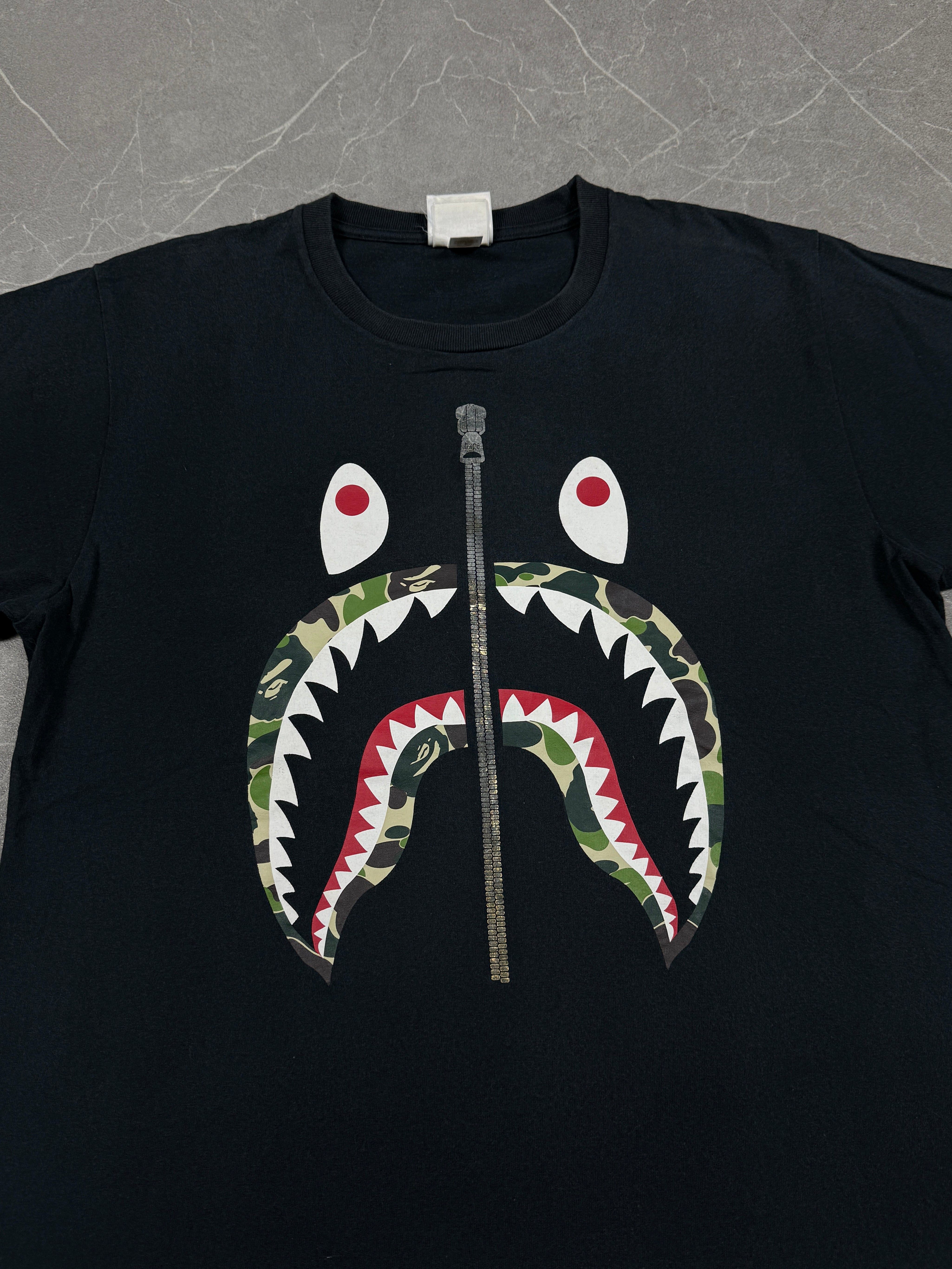 Bape Camo Sharkzip T-Shirt (M)