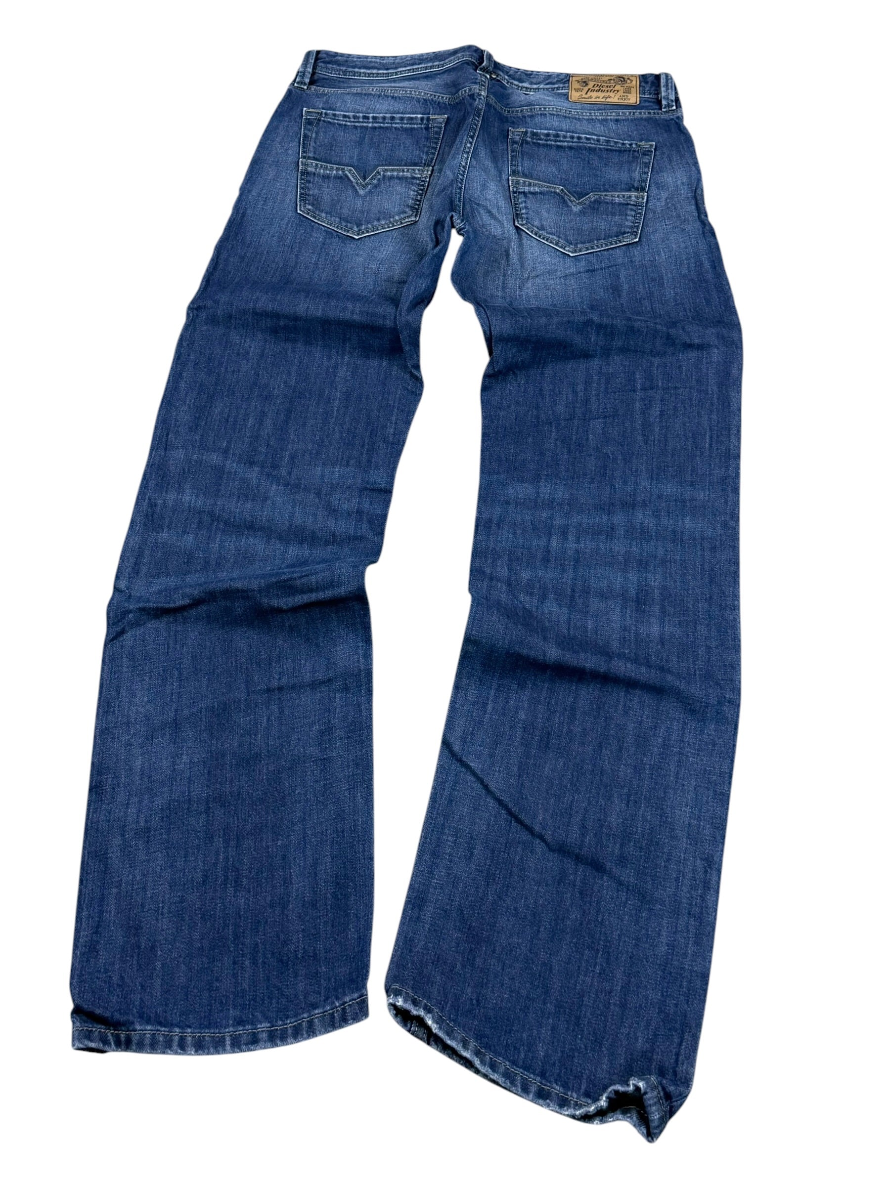 Diesel Straight Fit Jeans (M)
