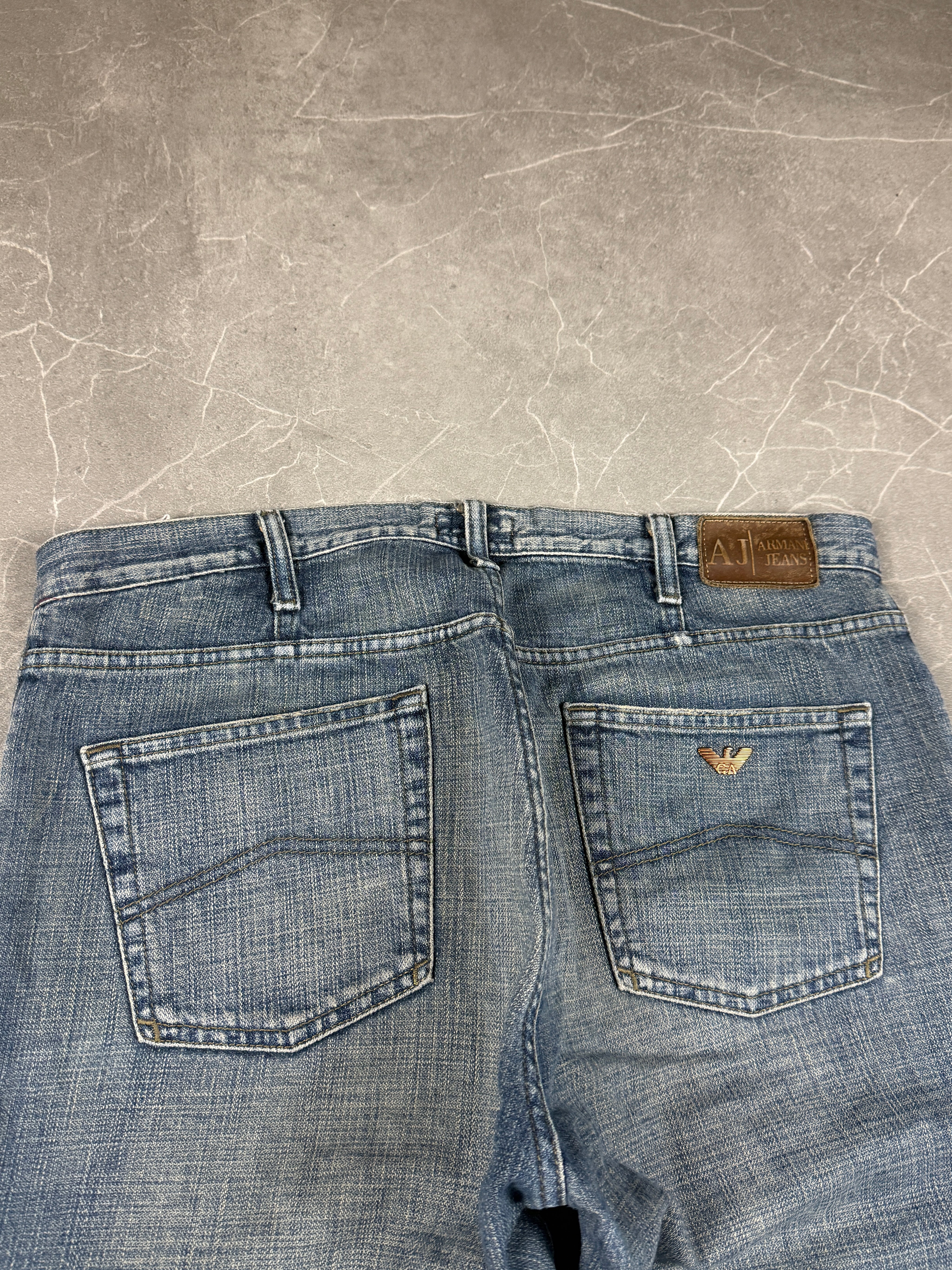 Armani Jeans (L)