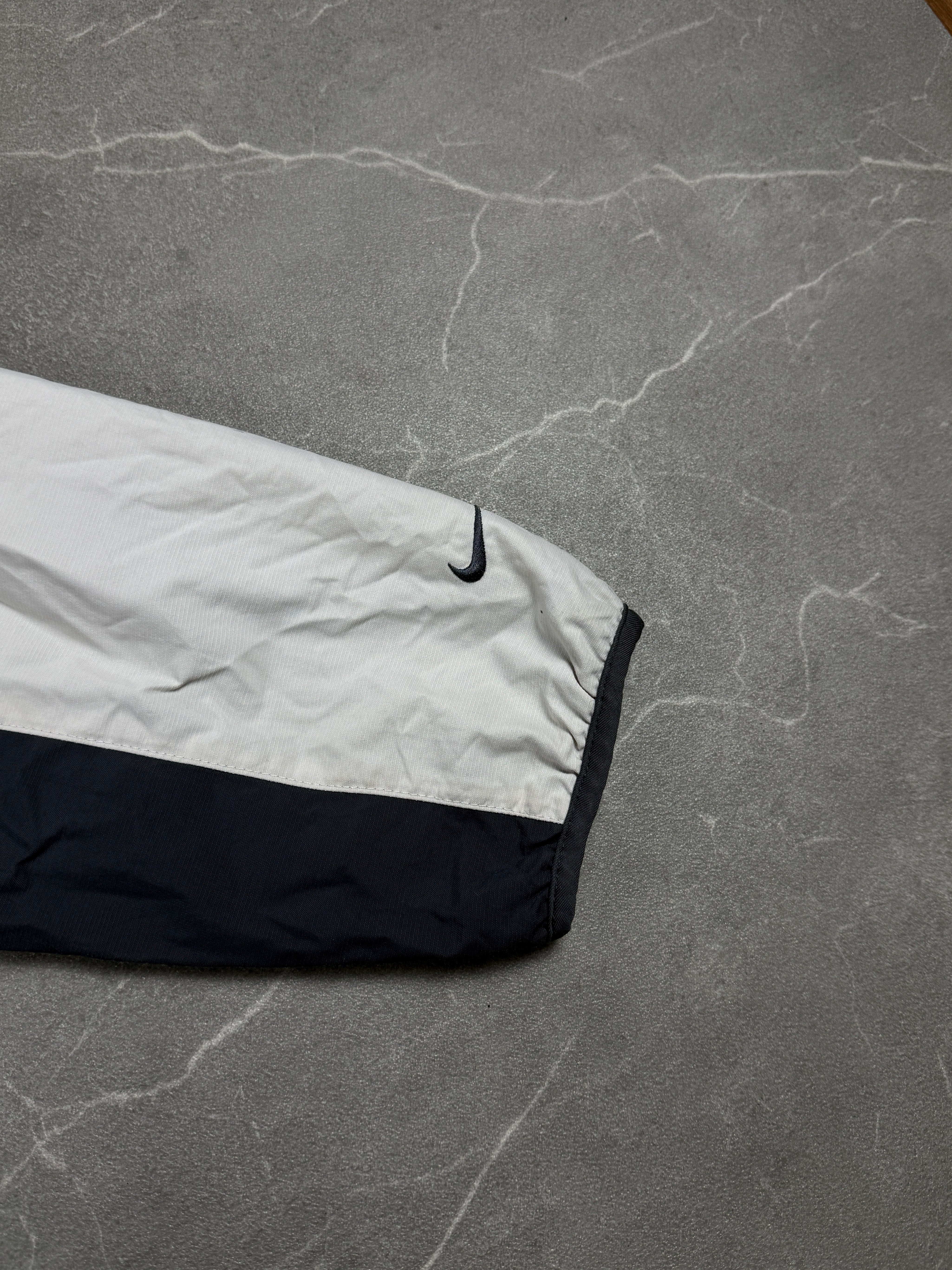 Vintage Nike Shox Windbreaker (L)