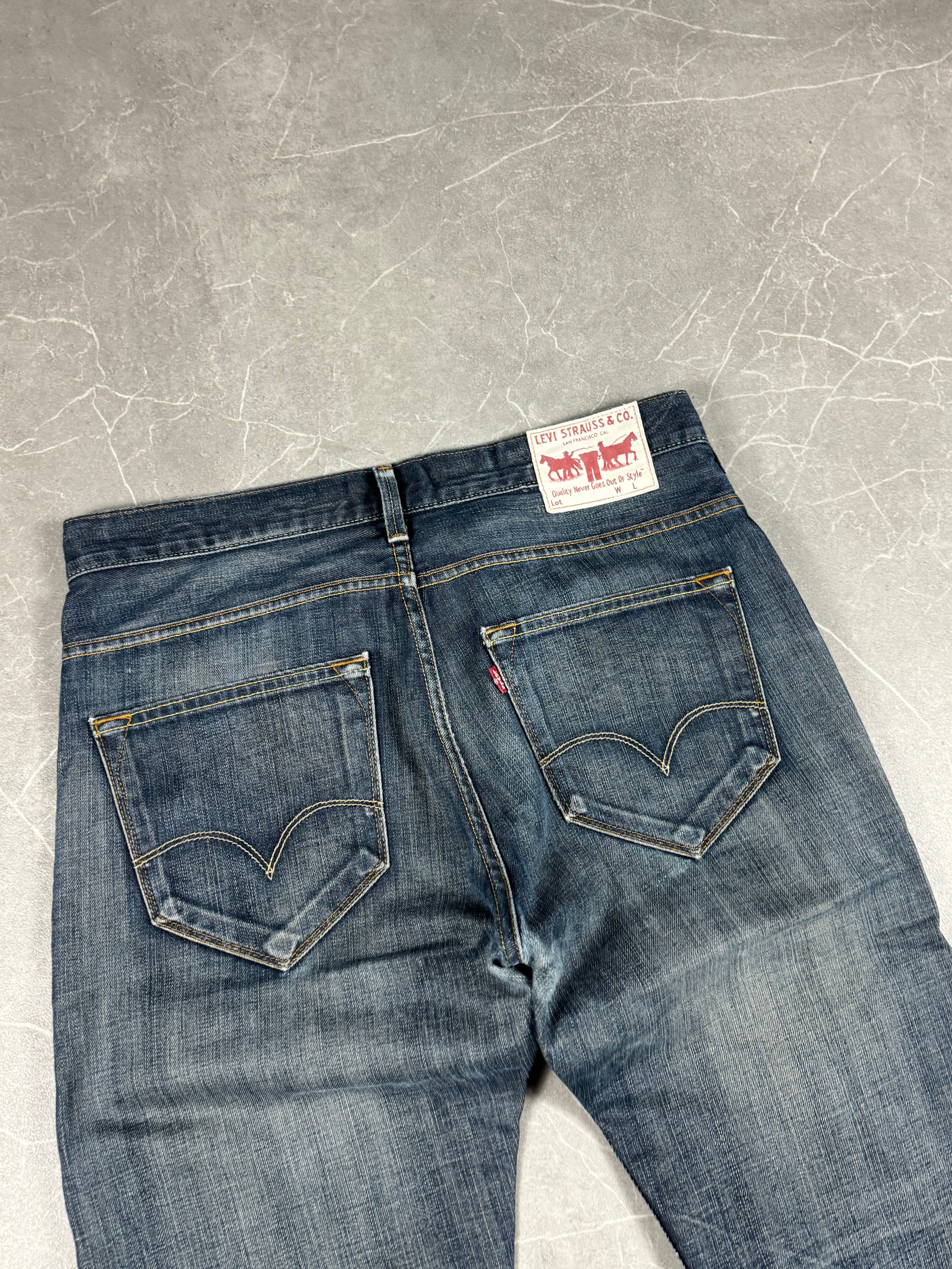Levi's Bootcut Jeans (M-L)