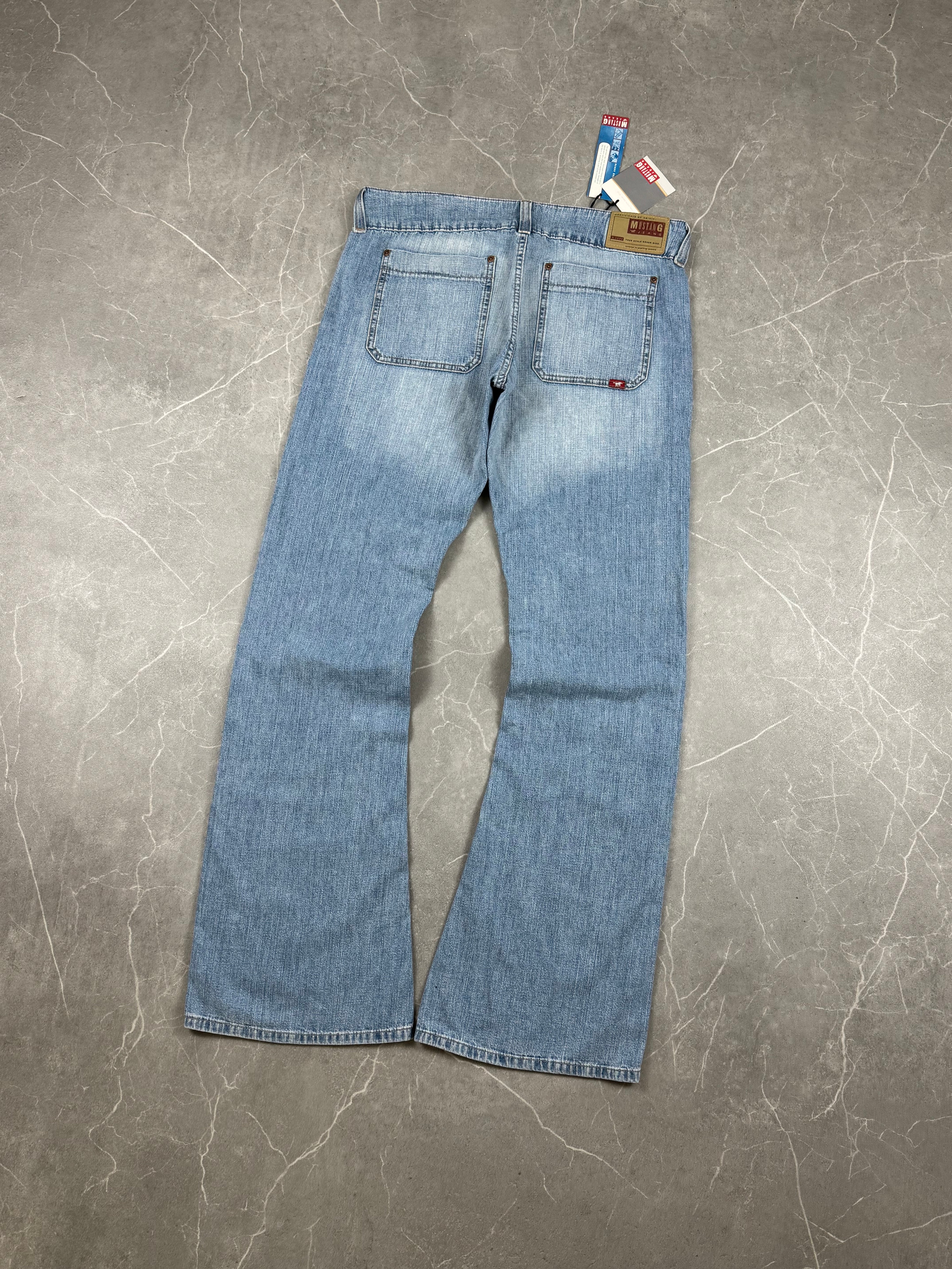Mustang Bootcut Jeans (M)