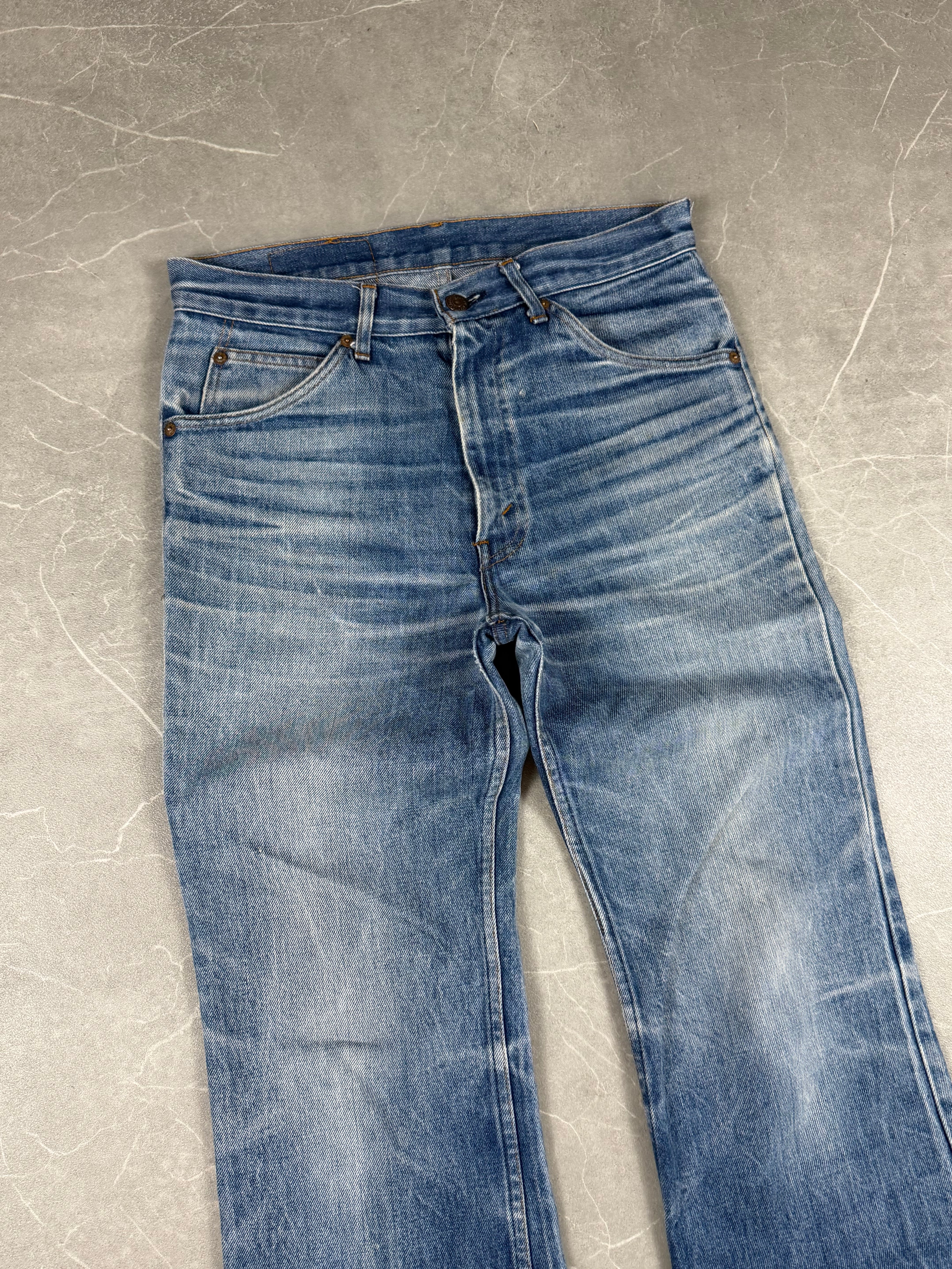 Levi’s vintage washed bootcut jeans (L-XL)