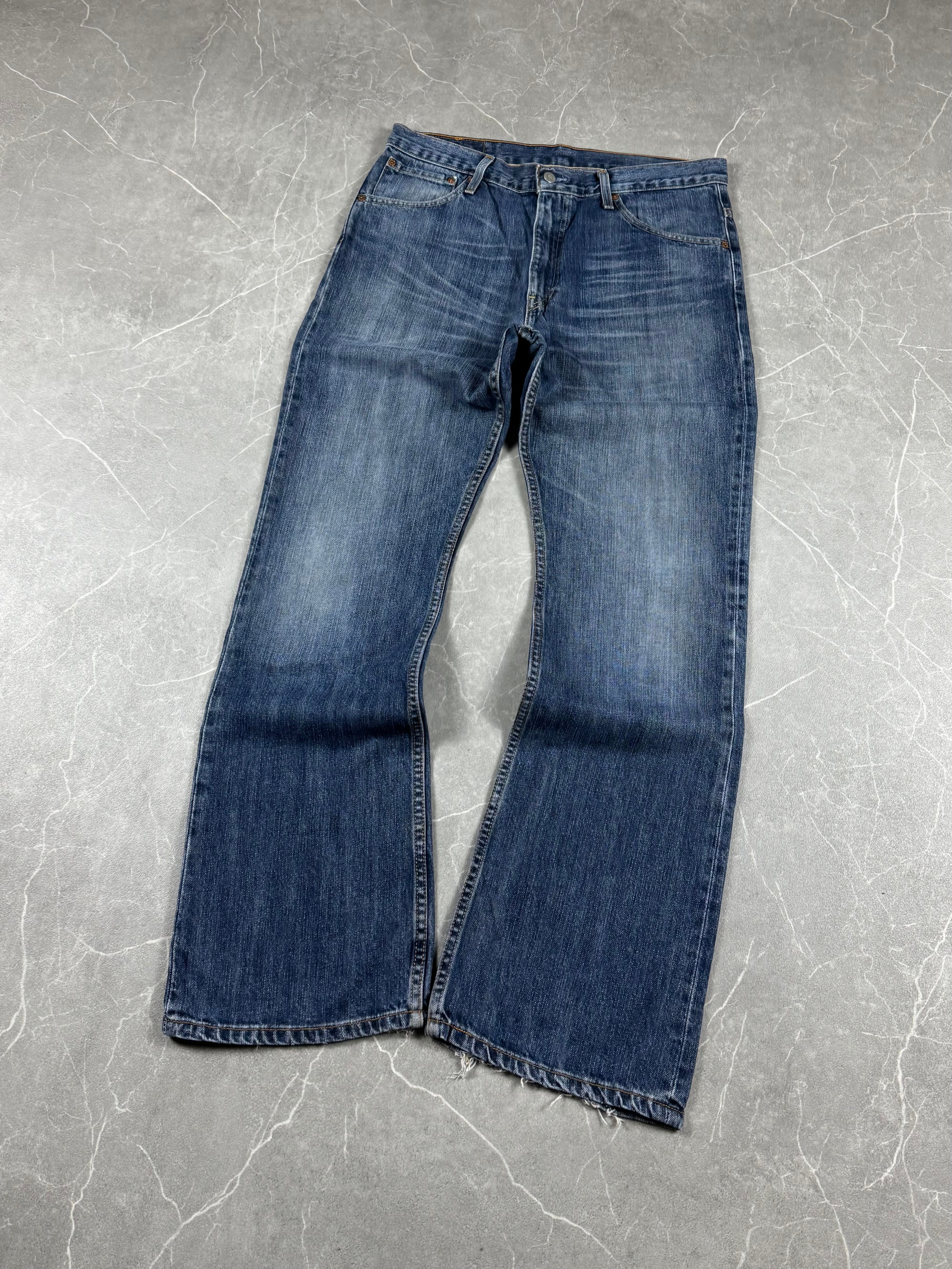 Levi's Bootcut Jeans (M)