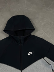 Nike Tech Fleece Jacke (S)