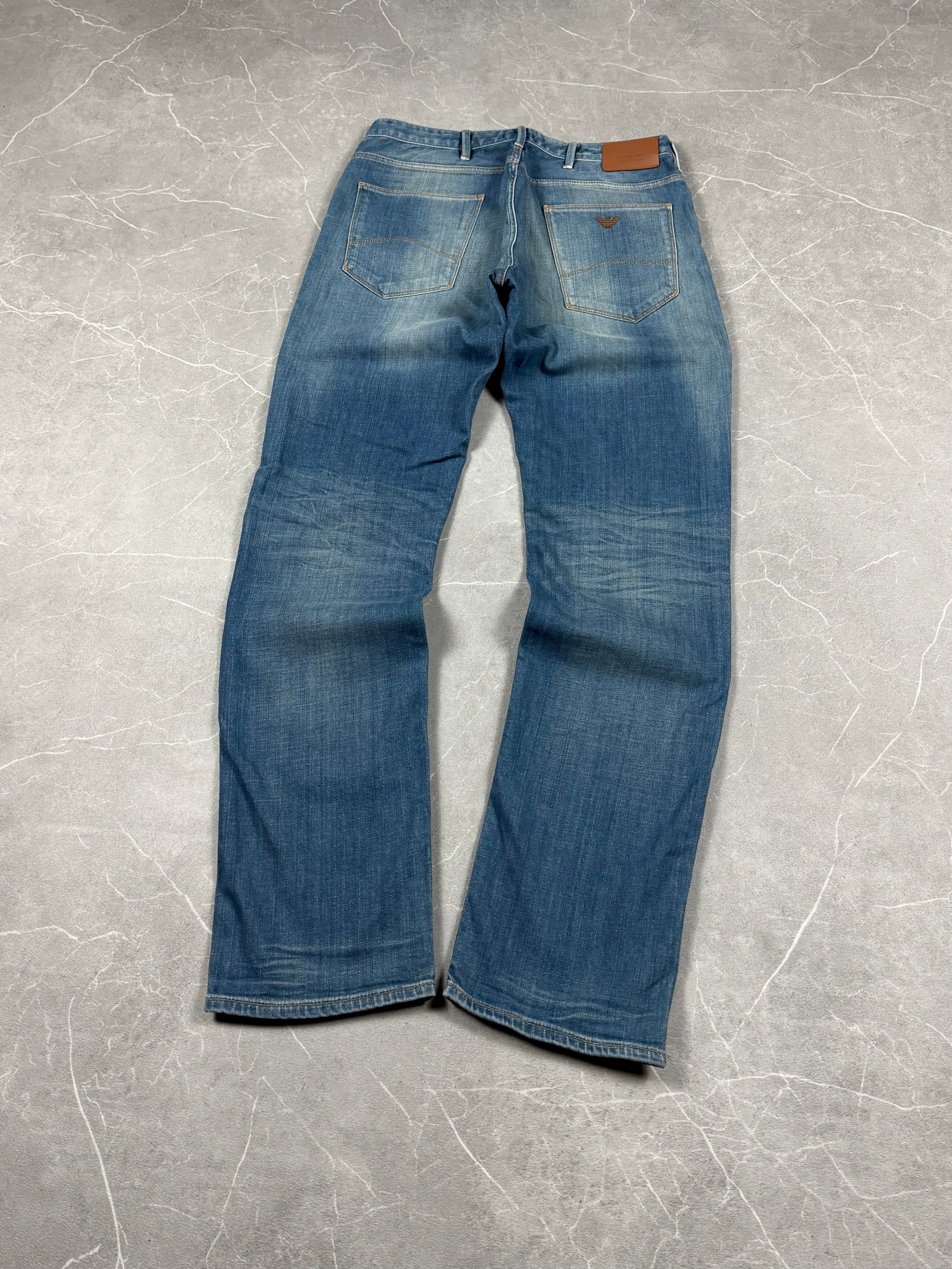 Armani Straight fit Jeans (S)