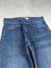Levis Straight Jeans