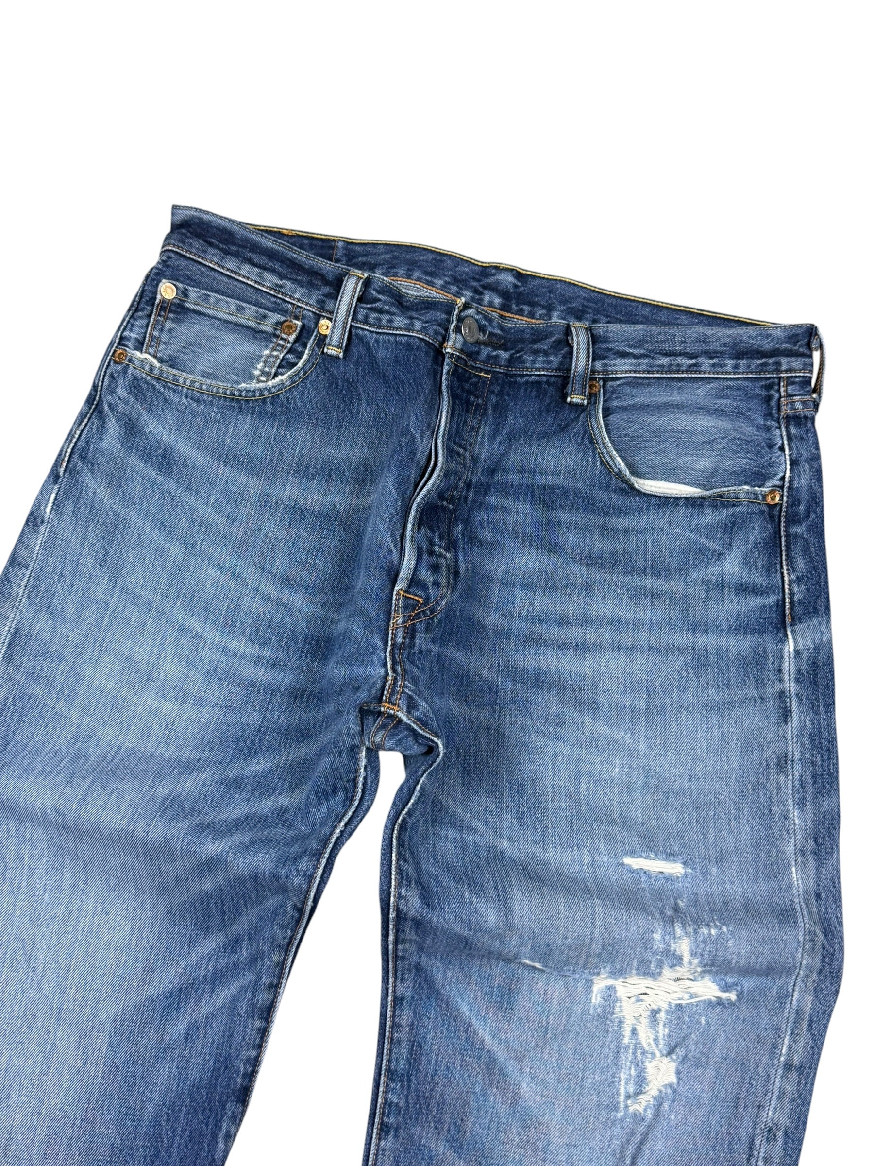 Levi’s 501 Straight-Fit Jeans (S)