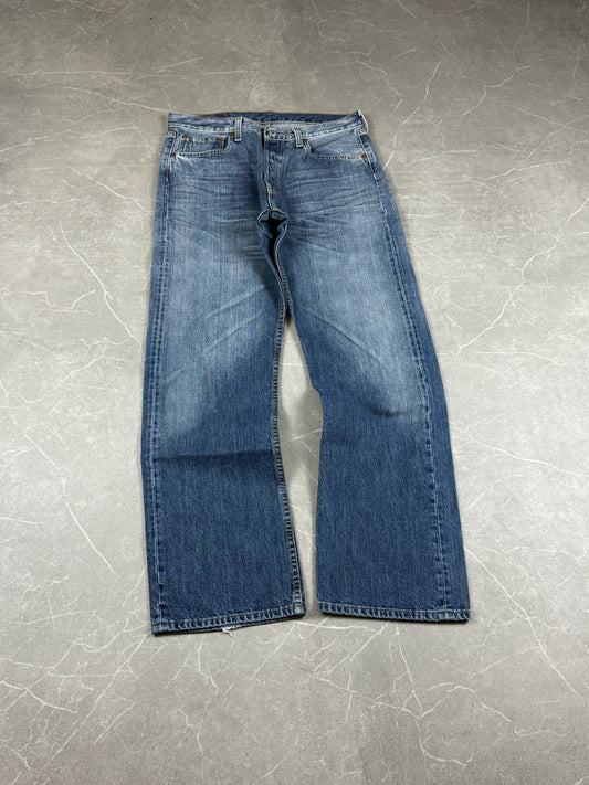 Levis 501 Jeans (M)