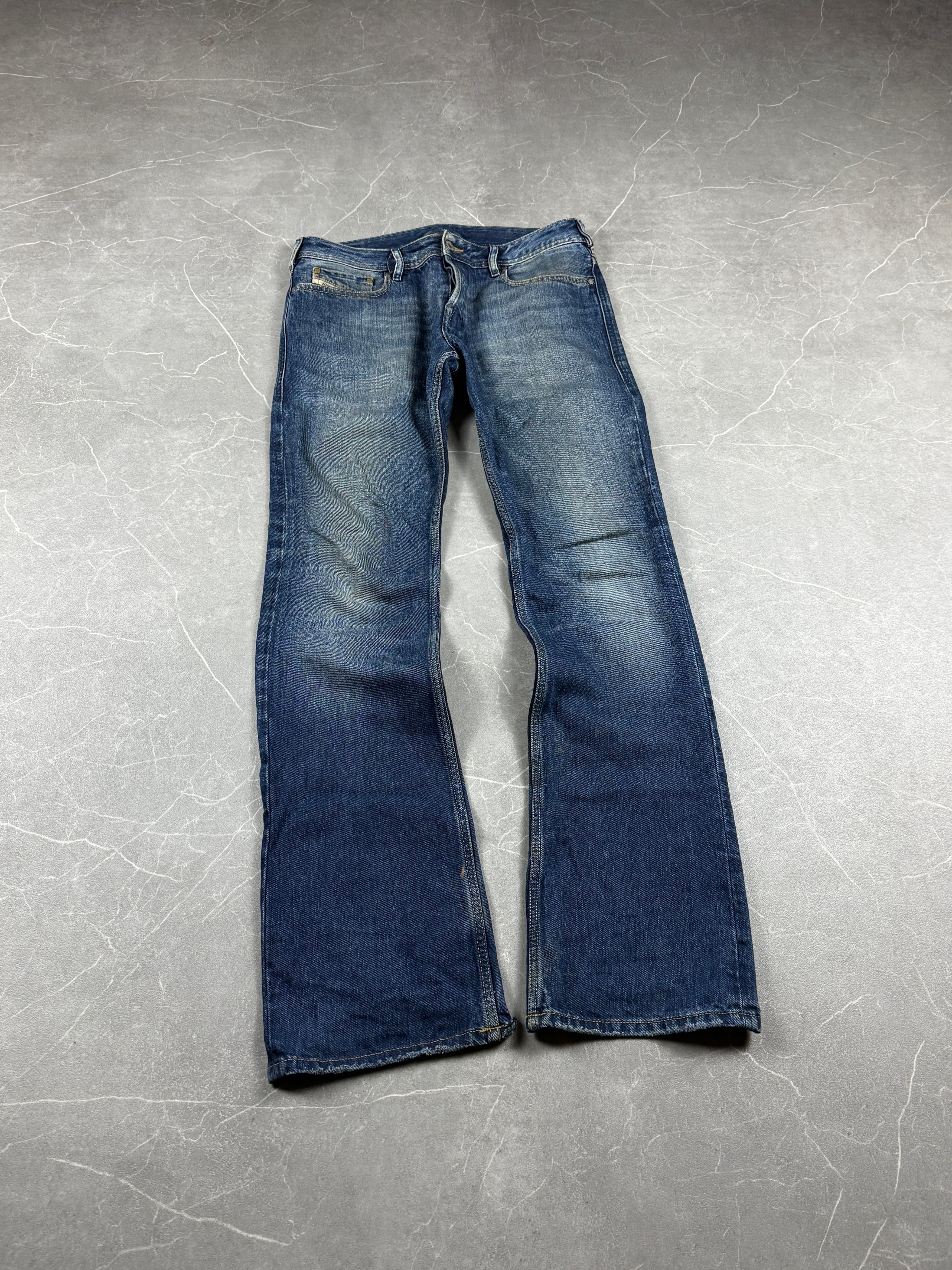 Diesel Bootcut Jeans (M-L)